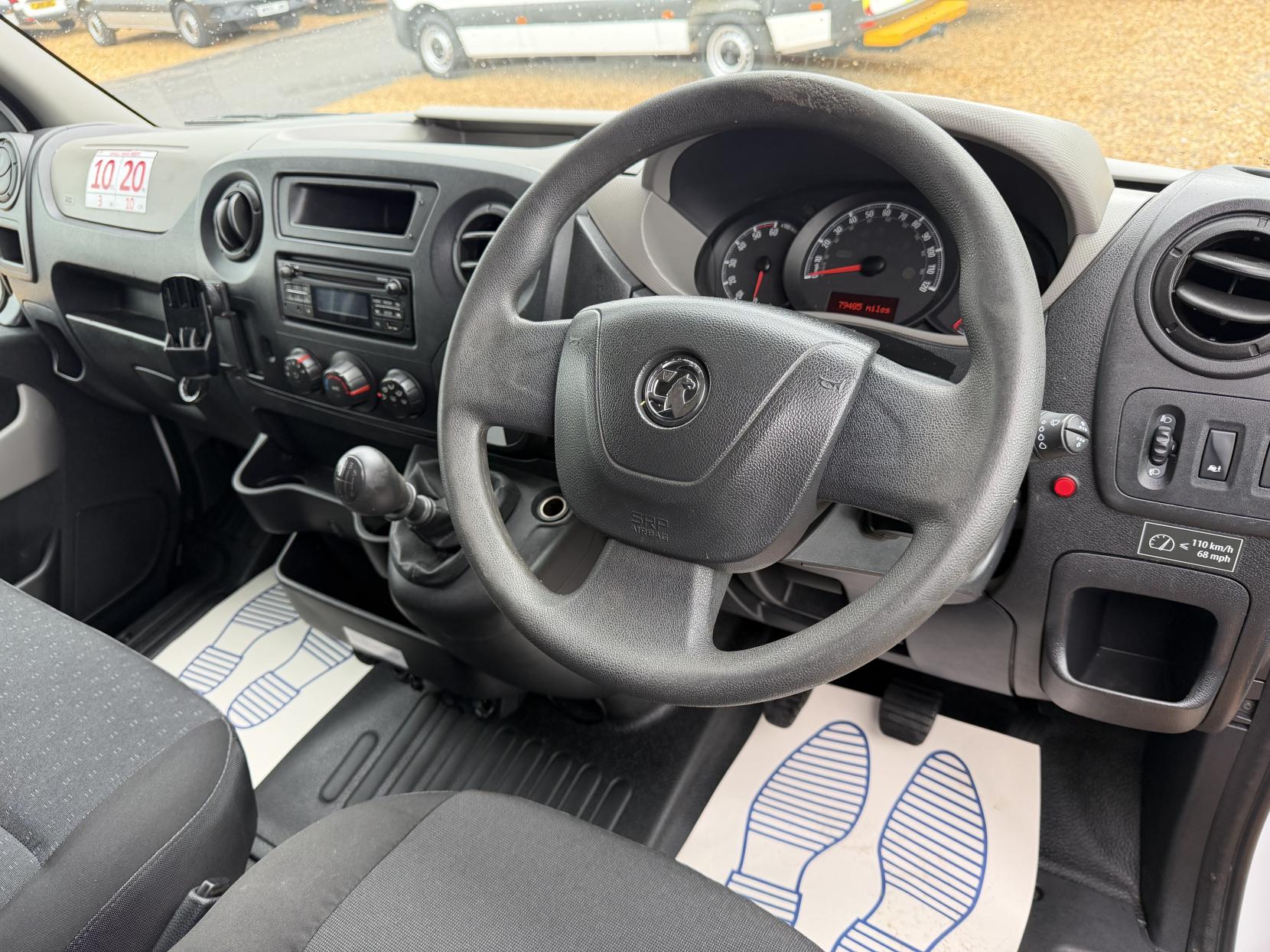 2018 Vauxhall Movano 2.3 CDTi 3500 BiTurbo Panel Van 5dr Diesel Manual FWD L2 H2 Euro 6 (s/s) (145 ps) - Thumbnail 2