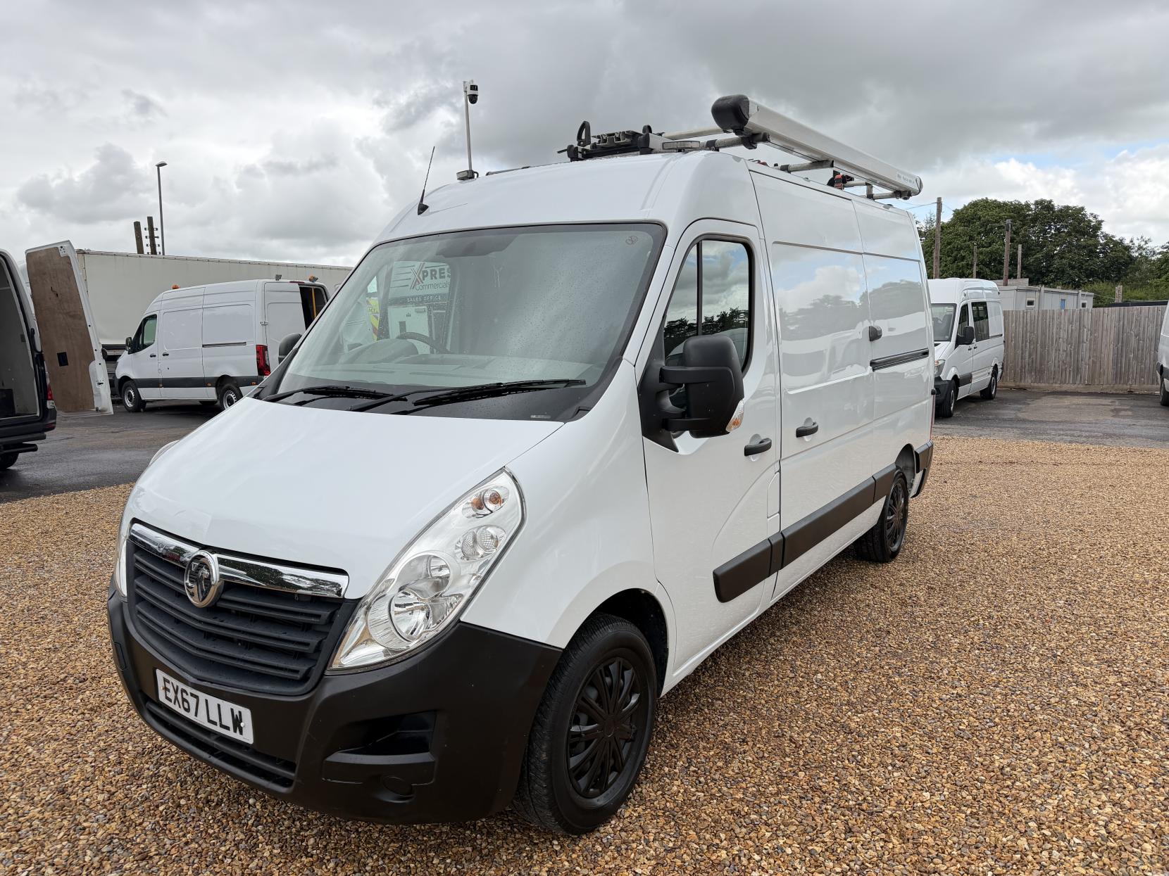 2018 Vauxhall Movano 2.3 CDTi 3500 BiTurbo Panel Van 5dr Diesel Manual FWD L2 H2 Euro 6 (s/s) (145 ps) - Thumbnail 7