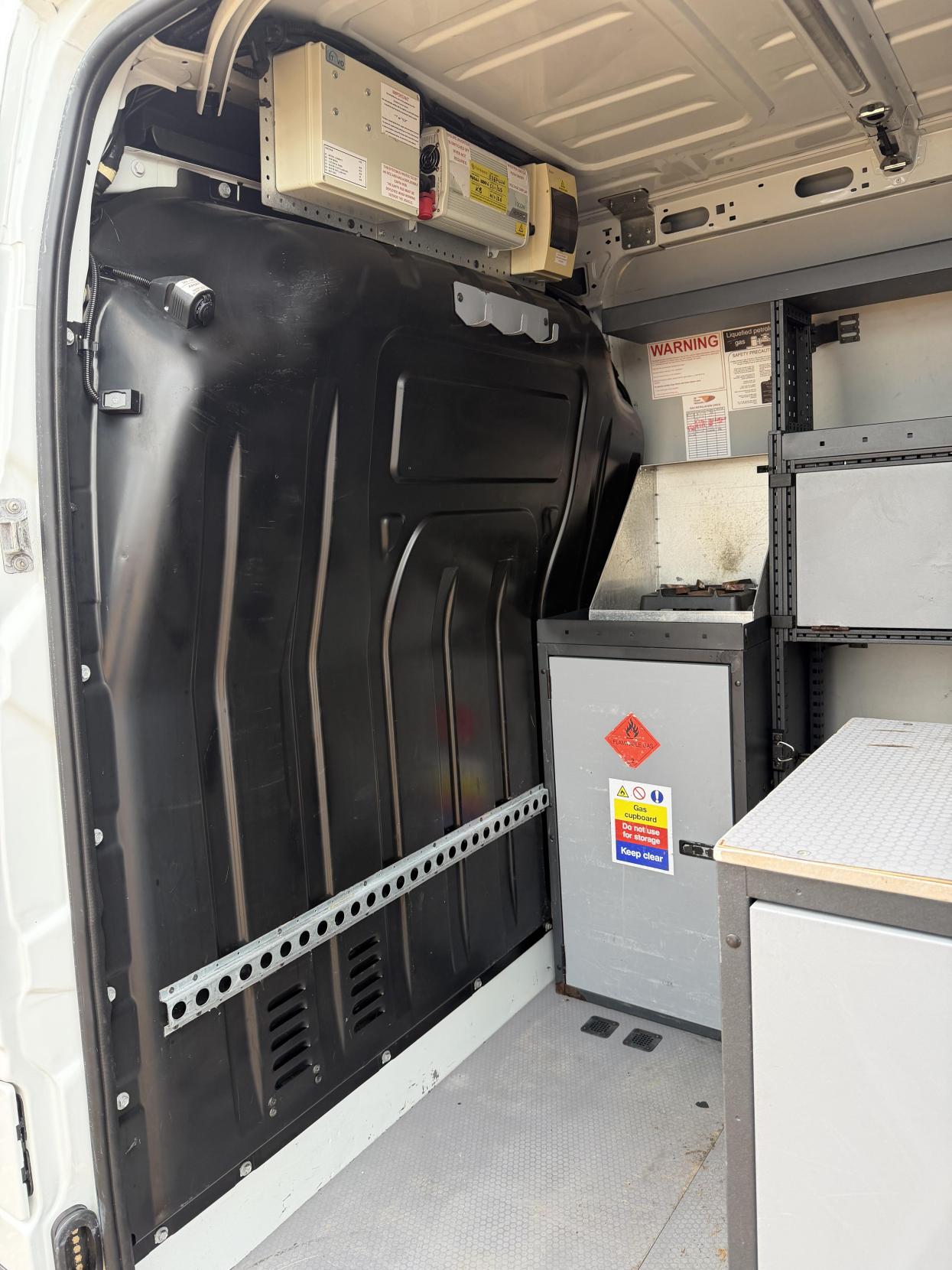 2018 Vauxhall Movano 2.3 CDTi 3500 BiTurbo Panel Van 5dr Diesel Manual FWD L2 H2 Euro 6 (s/s) (145 ps) - Thumbnail 19