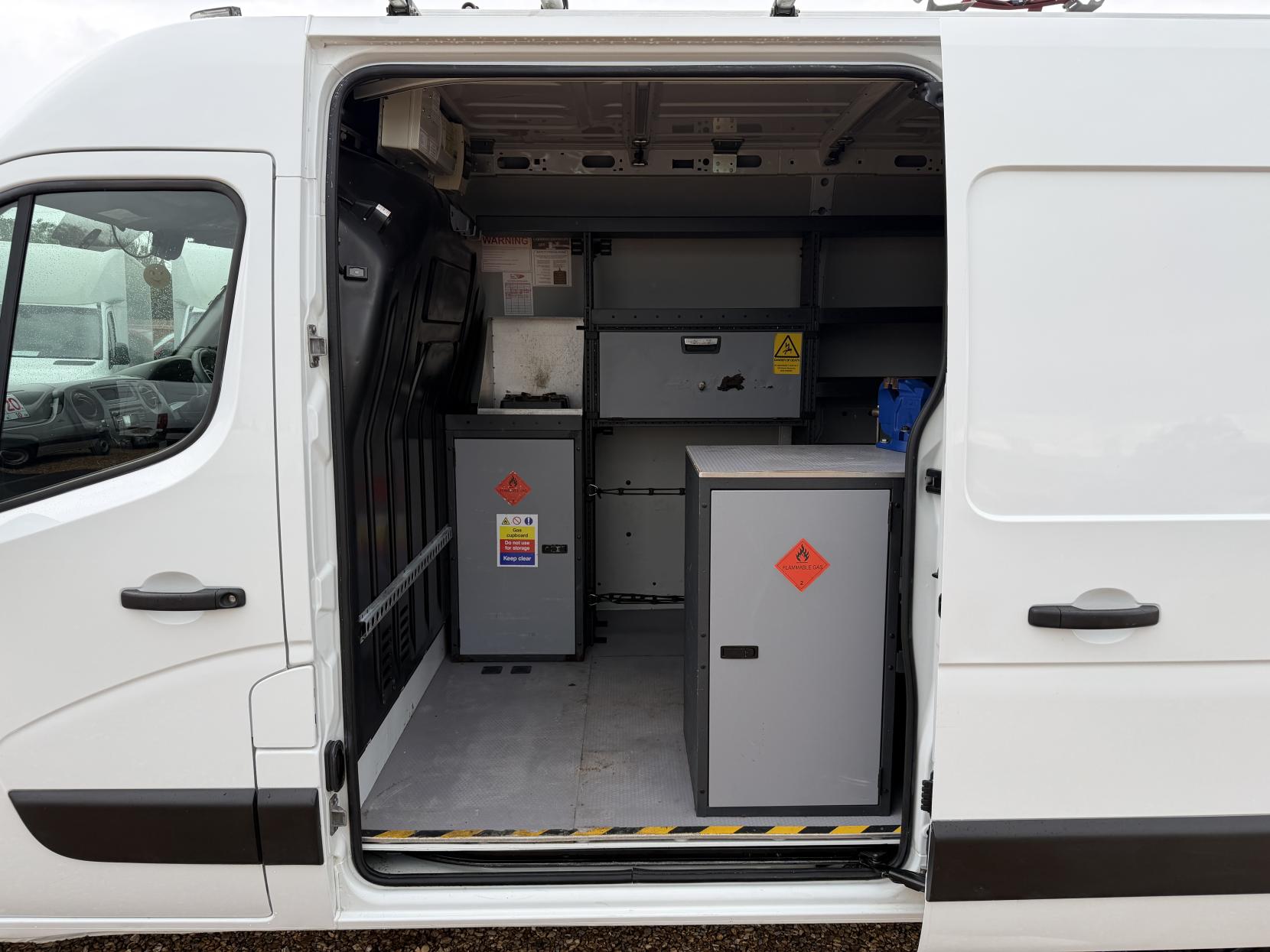 2018 Vauxhall Movano 2.3 CDTi 3500 BiTurbo Panel Van 5dr Diesel Manual FWD L2 H2 Euro 6 (s/s) (145 ps) - Thumbnail 20