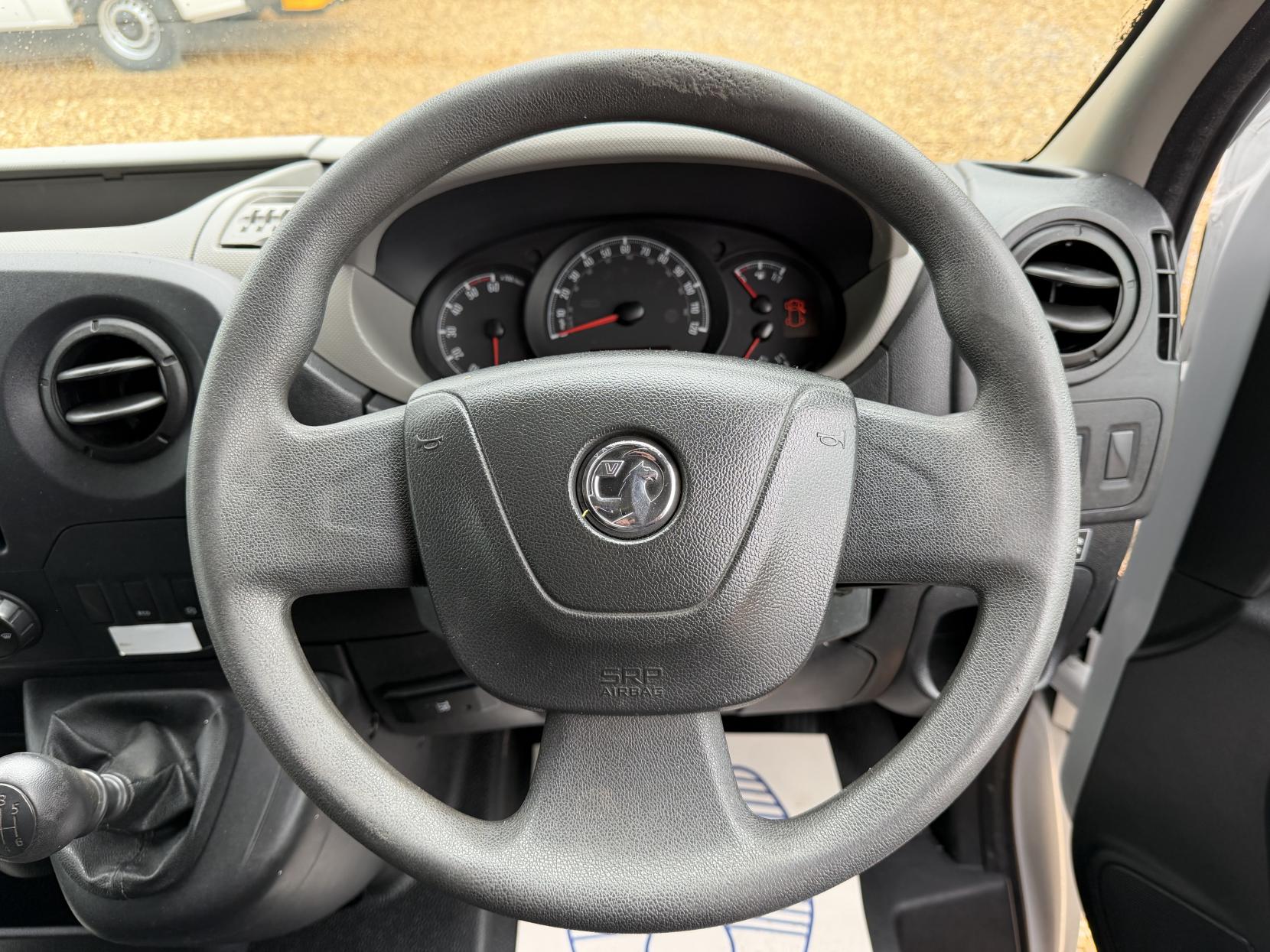 2018 Vauxhall Movano 2.3 CDTi 3500 BiTurbo Panel Van 5dr Diesel Manual FWD L2 H2 Euro 6 (s/s) (145 ps) - Thumbnail 45