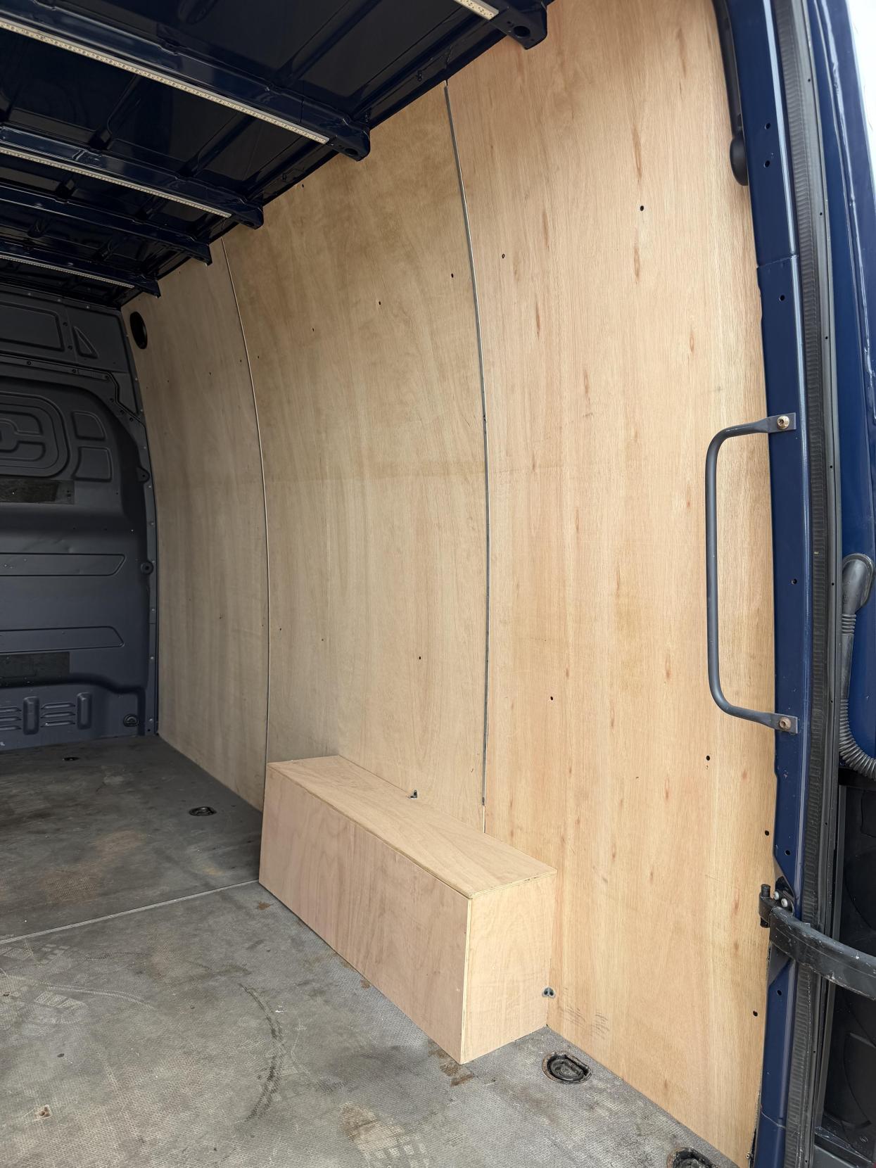 2019 Mercedes-Benz Sprinter 2.1 316 CDI Panel Van 5dr Diesel Manual RWD L2 H2 Euro 6 (163 ps) - Thumbnail 39