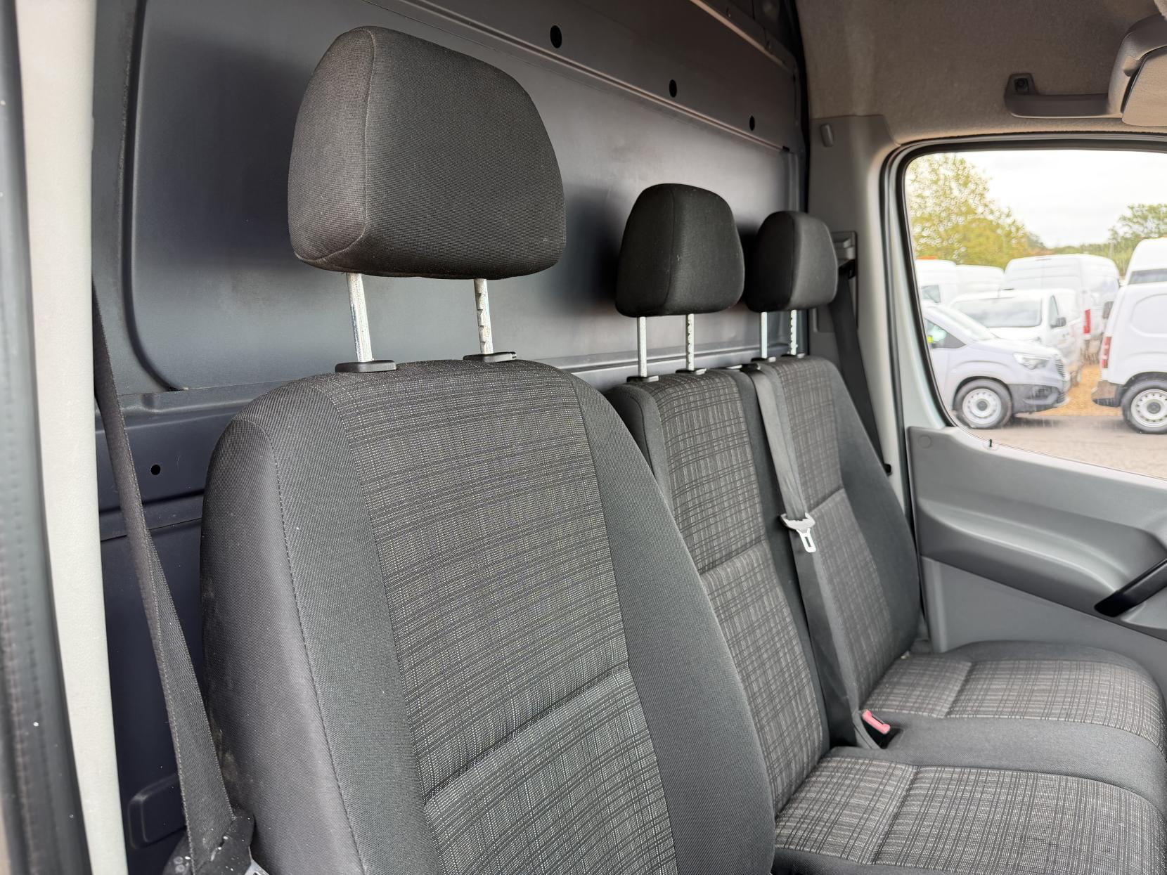 2015 Mercedes-Benz Sprinter 2.1 313 CDi Panel Van 4dr Diesel Manual RWD L3 H3 (129 bhp) - Thumbnail 16