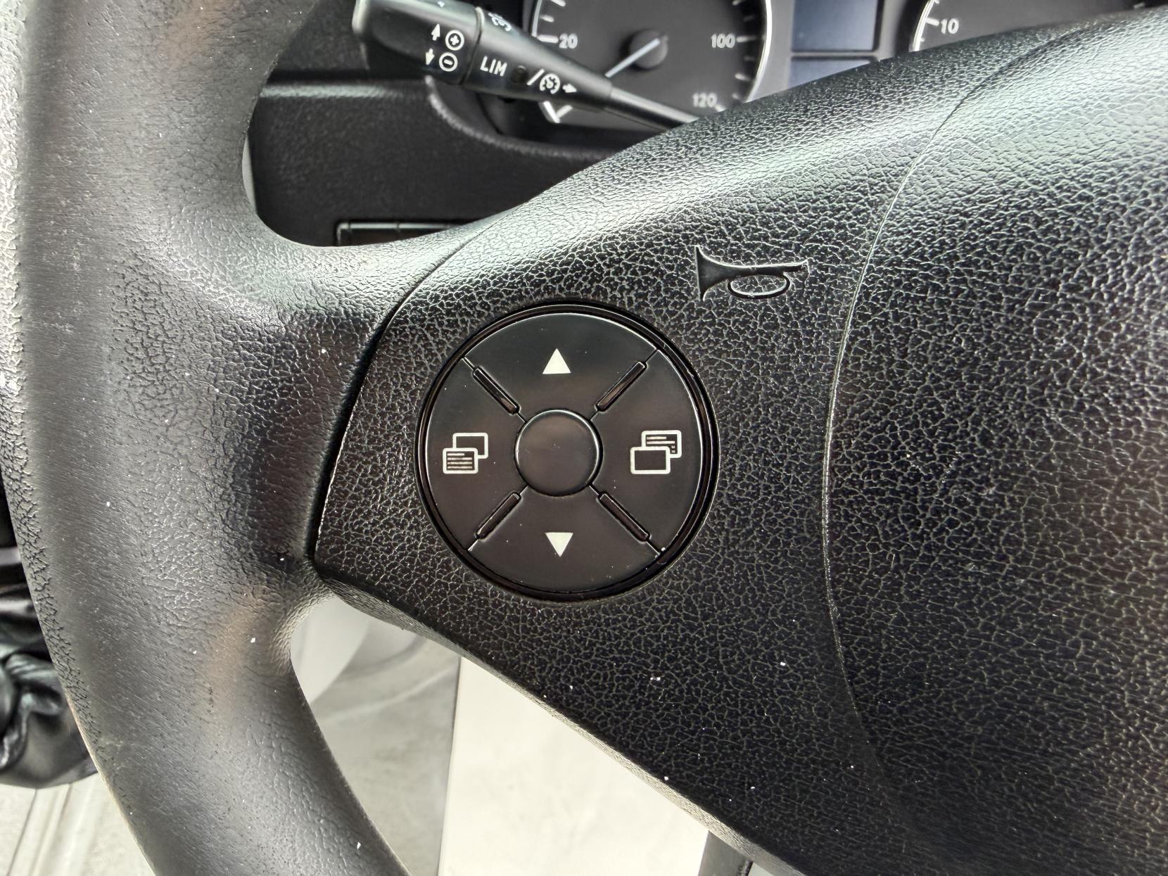 2015 Mercedes-Benz Sprinter 2.1 313 CDi Panel Van 4dr Diesel Manual RWD L3 H3 (129 bhp) - Thumbnail 22