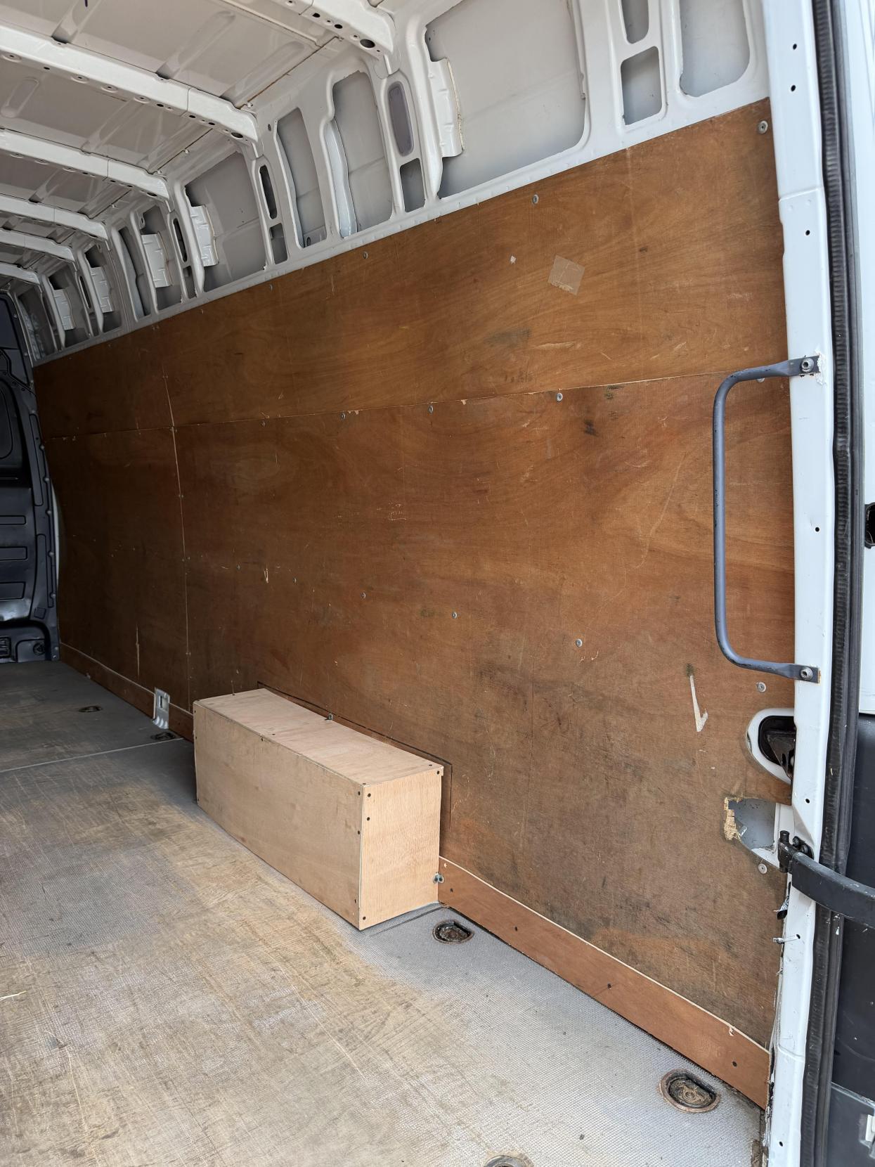 2015 Mercedes-Benz Sprinter 2.1 313 CDi Panel Van 4dr Diesel Manual RWD L3 H3 (129 bhp) - Thumbnail 40