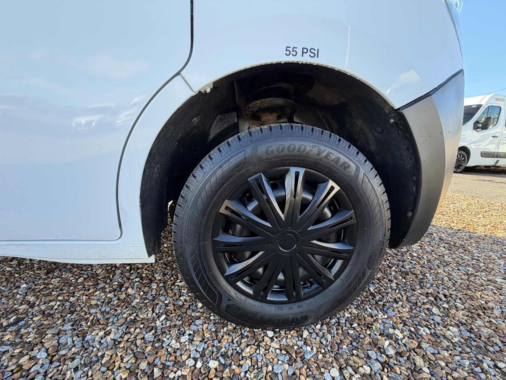 Vauxhall Movano 2.3 CDTi 3500 Panel Van 5dr Diesel Manual FWD L2 H2 Euro 6 (130 ps)