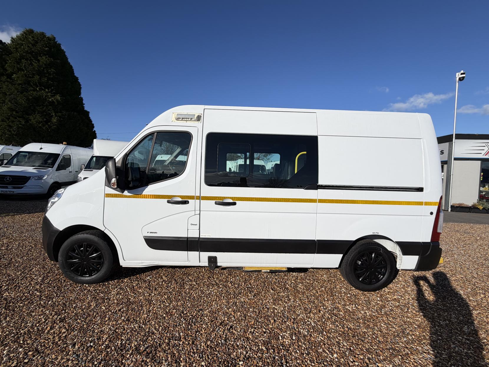 Vauxhall Movano 2.3 CDTi 3500 Panel Van 5dr Diesel Manual FWD L2 H2 Euro 6 (130 ps)