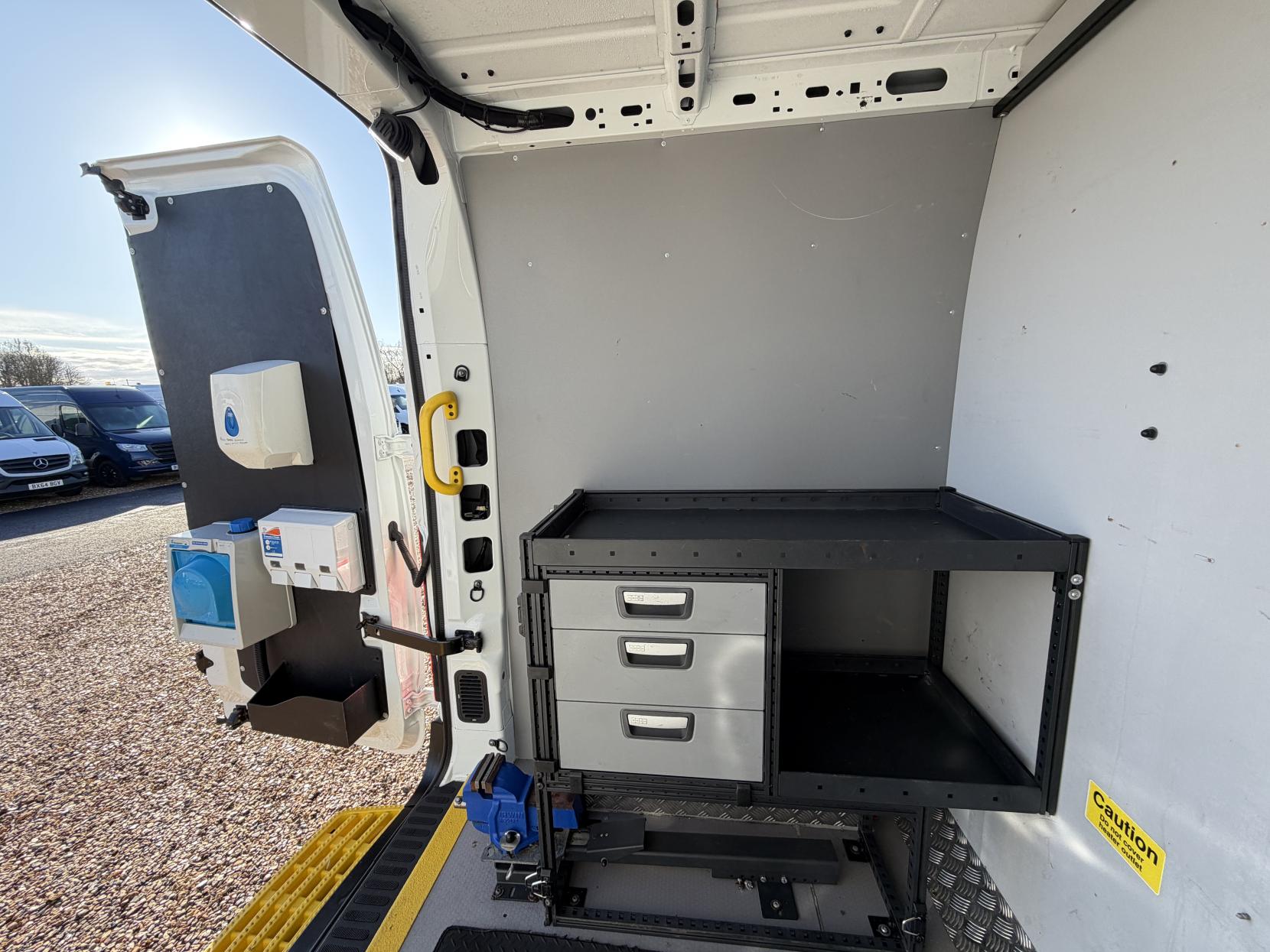 Vauxhall Movano 2.3 CDTi 3500 Panel Van 5dr Diesel Manual FWD L2 H2 Euro 6 (130 ps)