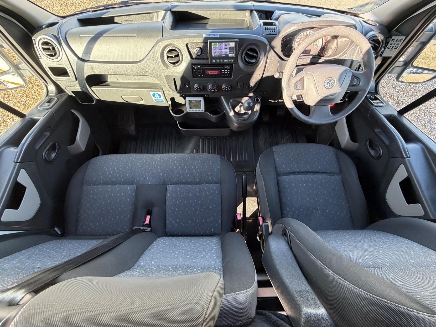 Vauxhall Movano 2.3 CDTi 3500 Panel Van 5dr Diesel Manual FWD L2 H2 Euro 6 (130 ps)