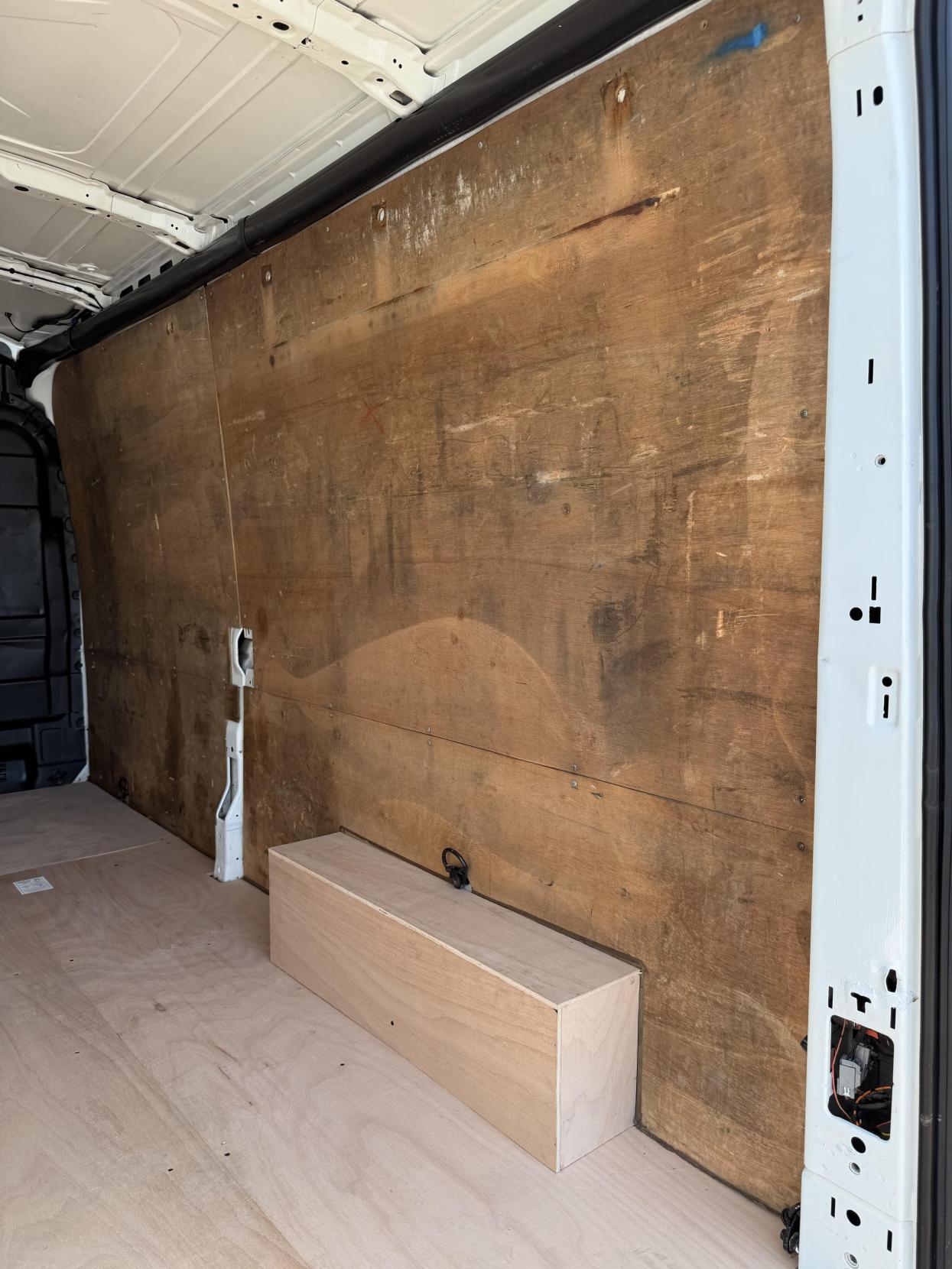 2021 Ford Transit 2.0 350 EcoBlue Leader Panel Van 5dr Diesel Manual RWD L3 H2 Euro 6 (s/s) (130 ps) - Thumbnail 41