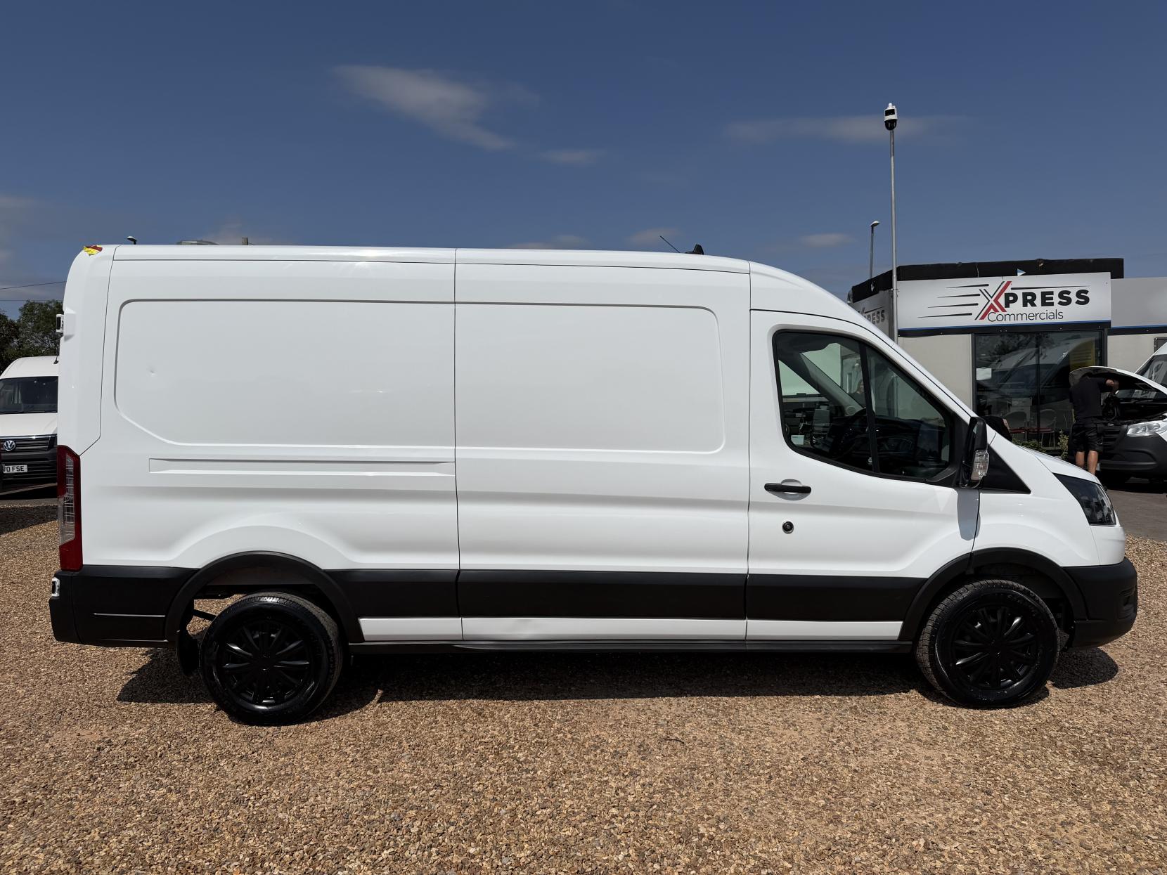2021 Ford Transit 2.0 350 EcoBlue Leader Panel Van 5dr Diesel Manual RWD L3 H2 Euro 6 (s/s) (130 ps) - Thumbnail 11