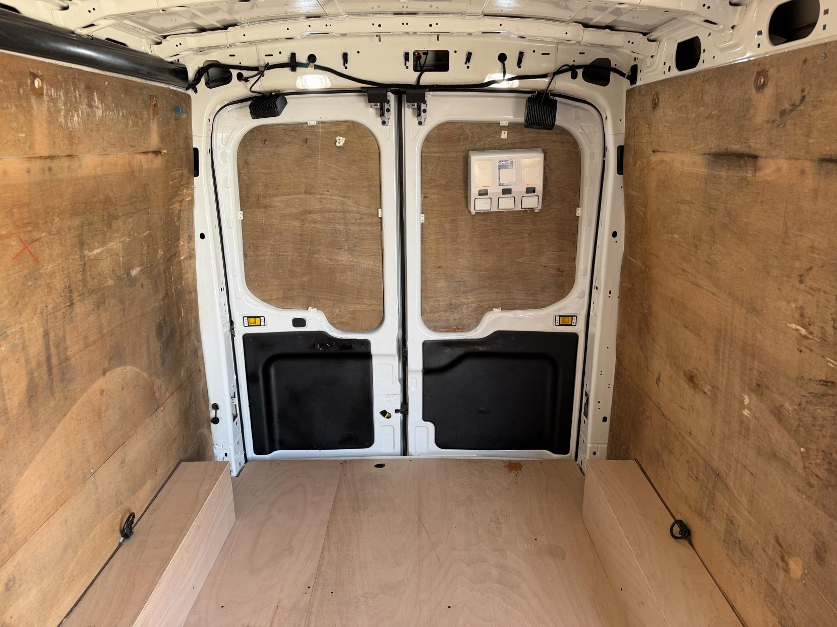 2021 Ford Transit 2.0 350 EcoBlue Leader Panel Van 5dr Diesel Manual RWD L3 H2 Euro 6 (s/s) (130 ps) - Thumbnail 35