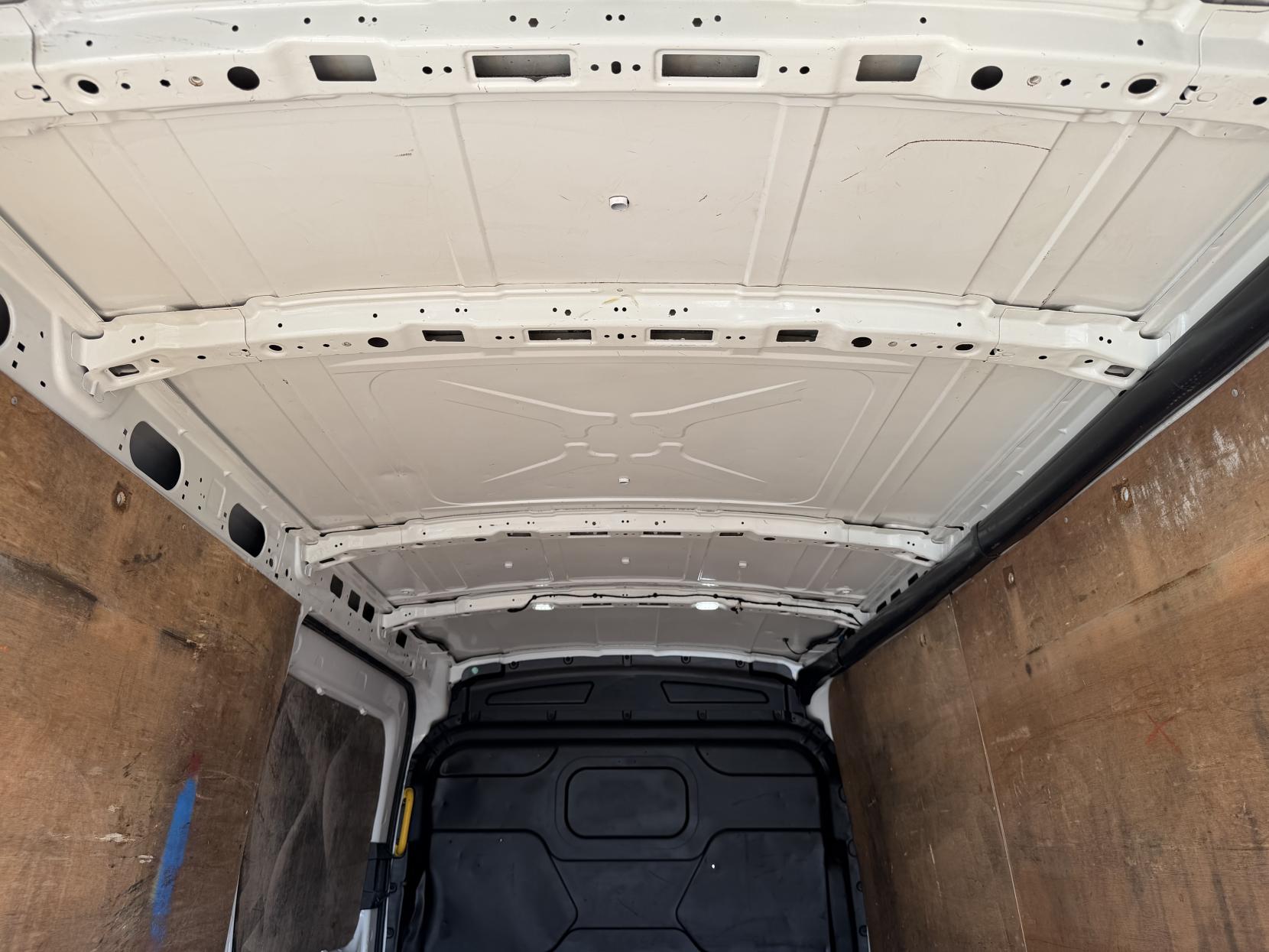 2021 Ford Transit 2.0 350 EcoBlue Leader Panel Van 5dr Diesel Manual RWD L3 H2 Euro 6 (s/s) (130 ps) - Thumbnail 44
