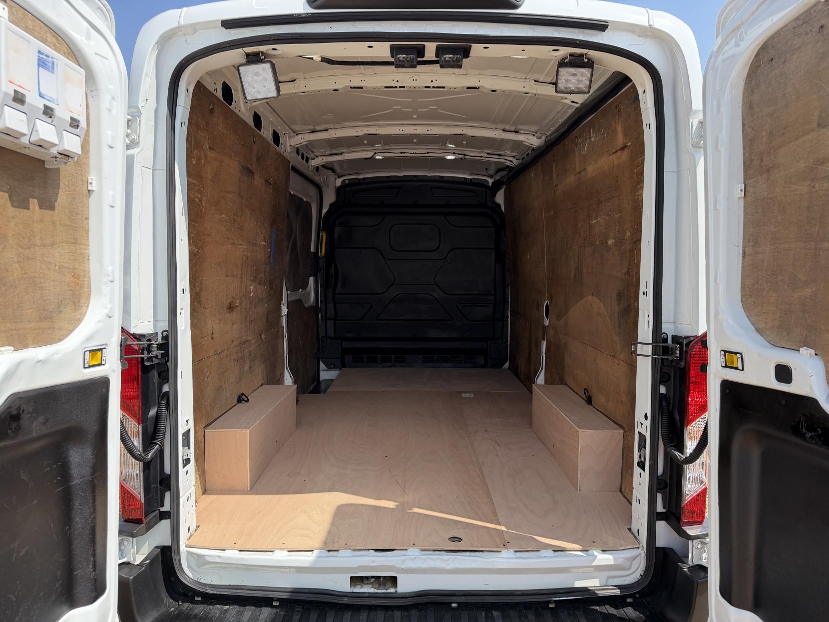 2021 Ford Transit 2.0 350 EcoBlue Leader Panel Van 5dr Diesel Manual RWD L3 H2 Euro 6 (s/s) (130 ps) - Thumbnail 3