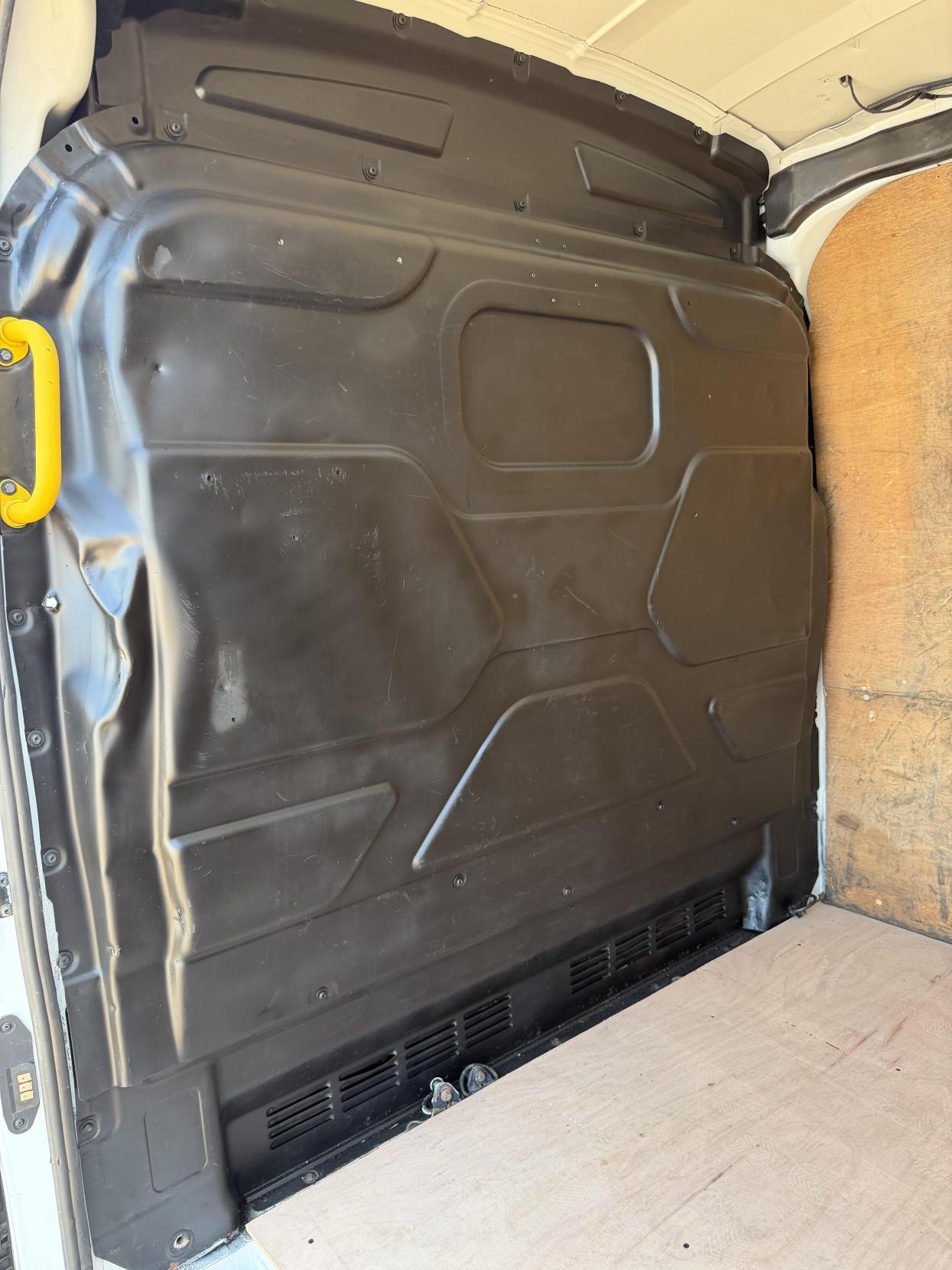 2021 Ford Transit 2.0 350 EcoBlue Leader Panel Van 5dr Diesel Manual RWD L3 H2 Euro 6 (s/s) (130 ps) - Thumbnail 31