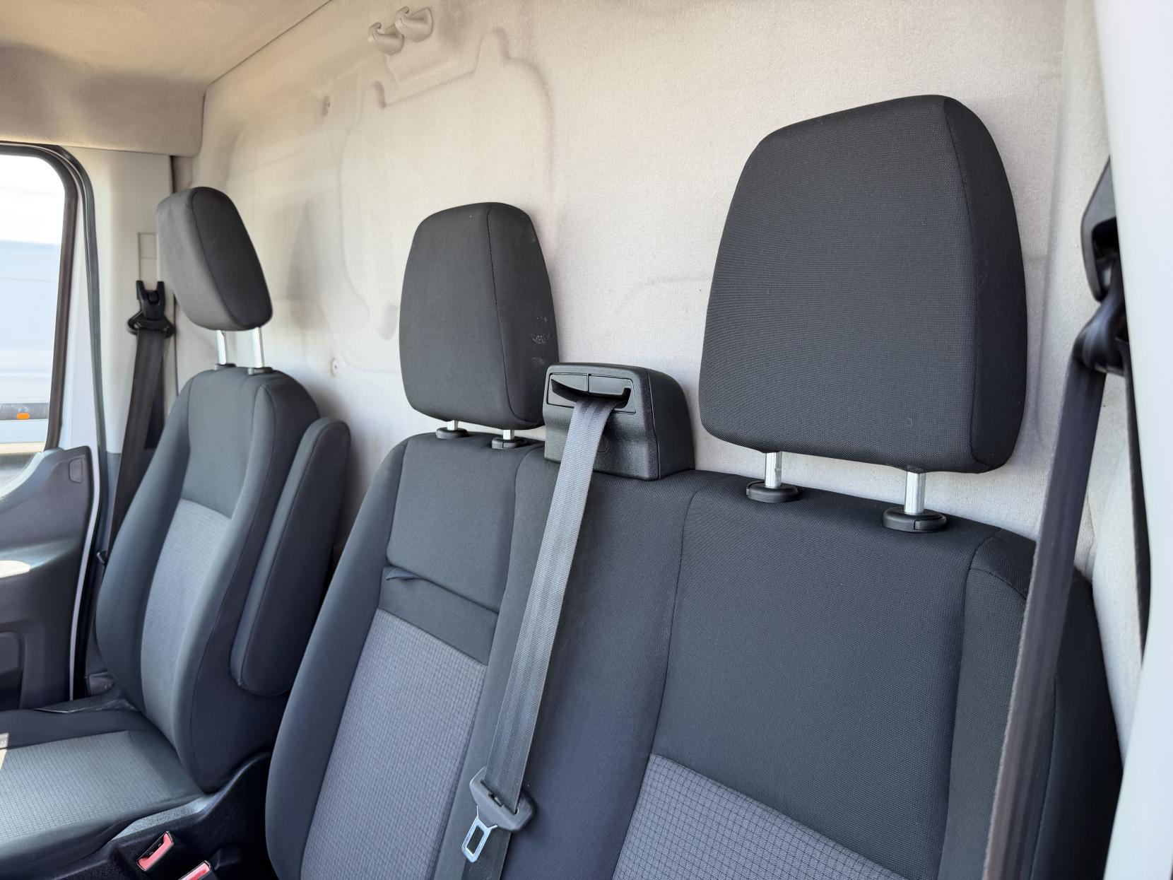 2021 Ford Transit 2.0 350 EcoBlue Leader Panel Van 5dr Diesel Manual RWD L3 H2 Euro 6 (s/s) (130 ps) - Thumbnail 18