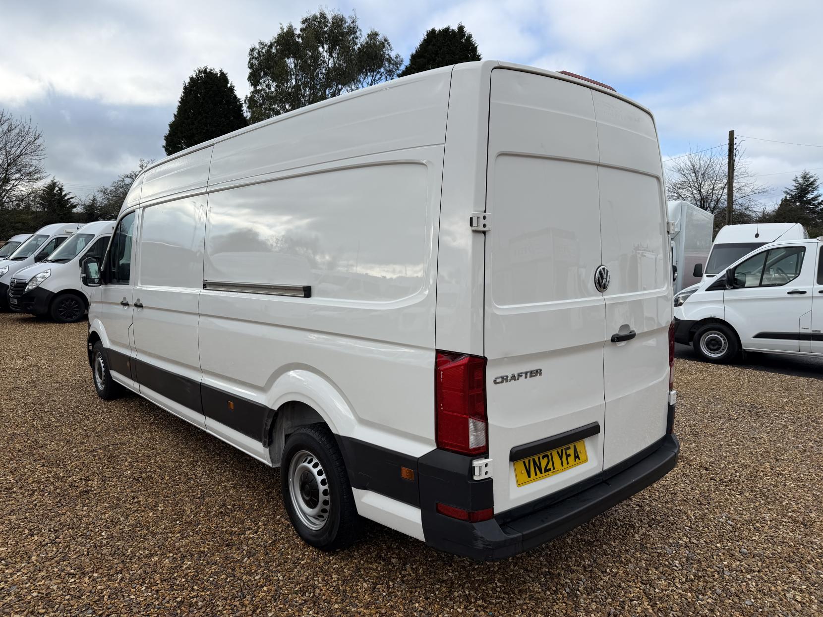 Volkswagen Crafter 2.0 TDI CR35 Startline Panel Van 5dr Diesel Manual FWD LWB High Roof Euro 6 (s/s) (140 ps)