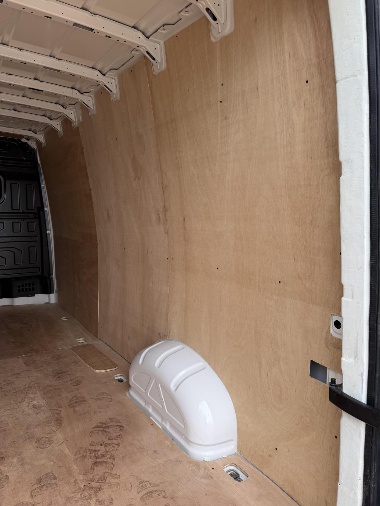 Volkswagen Crafter 2.0 TDI CR35 Startline Panel Van 5dr Diesel Manual FWD LWB High Roof Euro 6 (s/s) (140 ps)