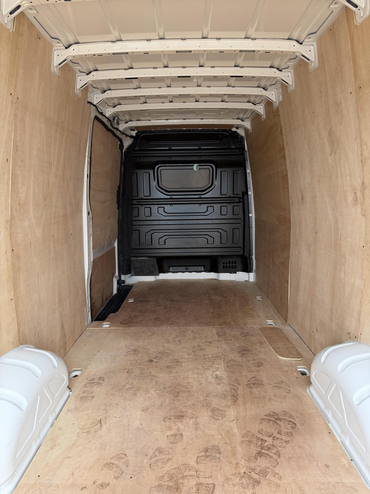 Volkswagen Crafter 2.0 TDI CR35 Startline Panel Van 5dr Diesel Manual FWD LWB High Roof Euro 6 (s/s) (140 ps)