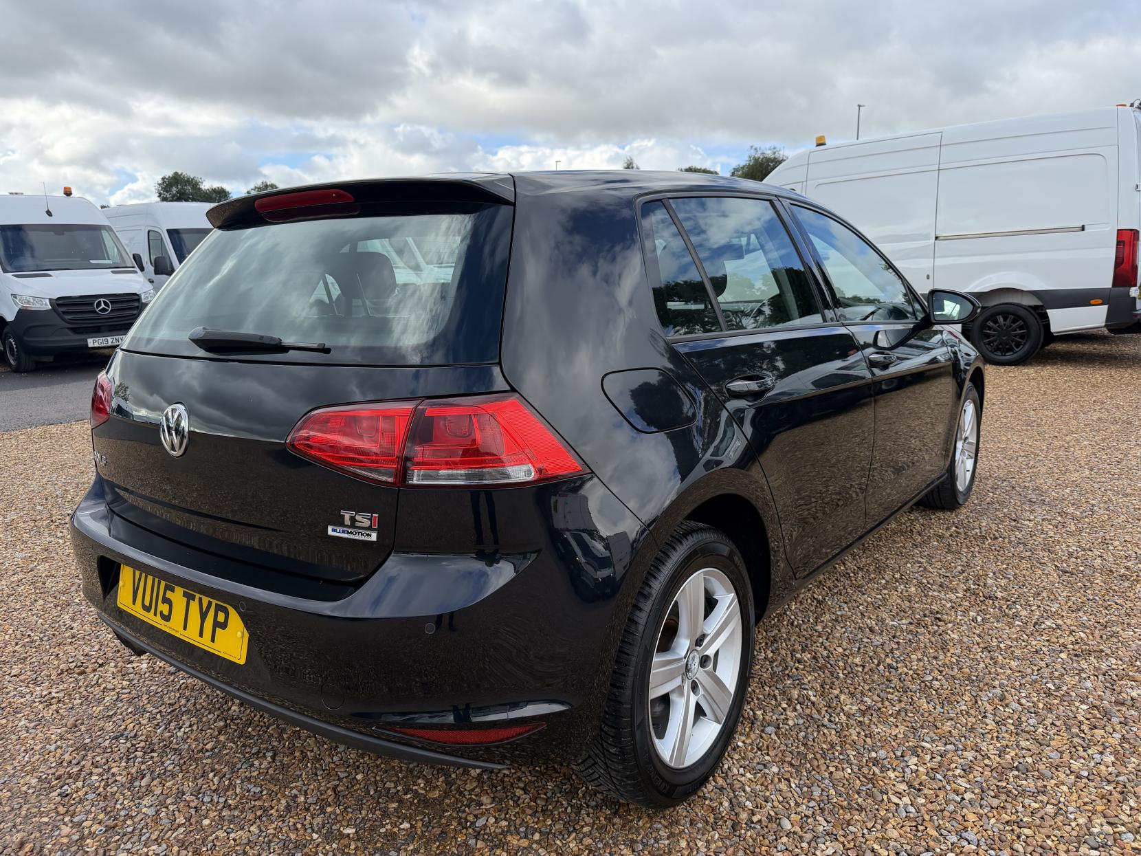 2015 Volkswagen Golf 1.4 TSI BlueMotion Tech Match Hatchback 5dr Petrol Manual Euro 5 (s/s) (122 ps) - Thumbnail 10
