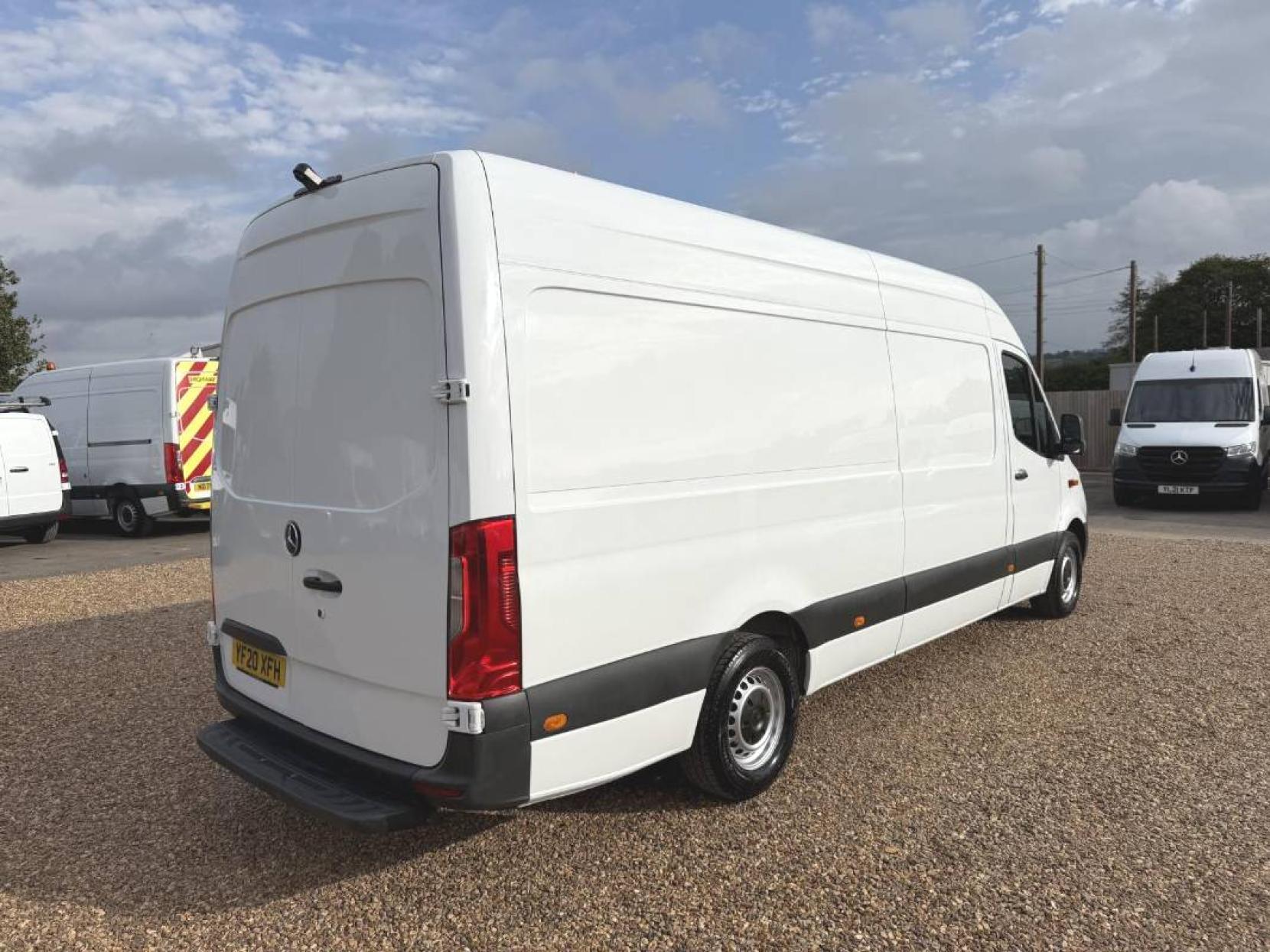 2020 Mercedes-Benz Sprinter 2.1 311 CDI Panel Van 5dr Diesel Manual RWD L3 H2 Euro 6 (114 ps) - Thumbnail 11