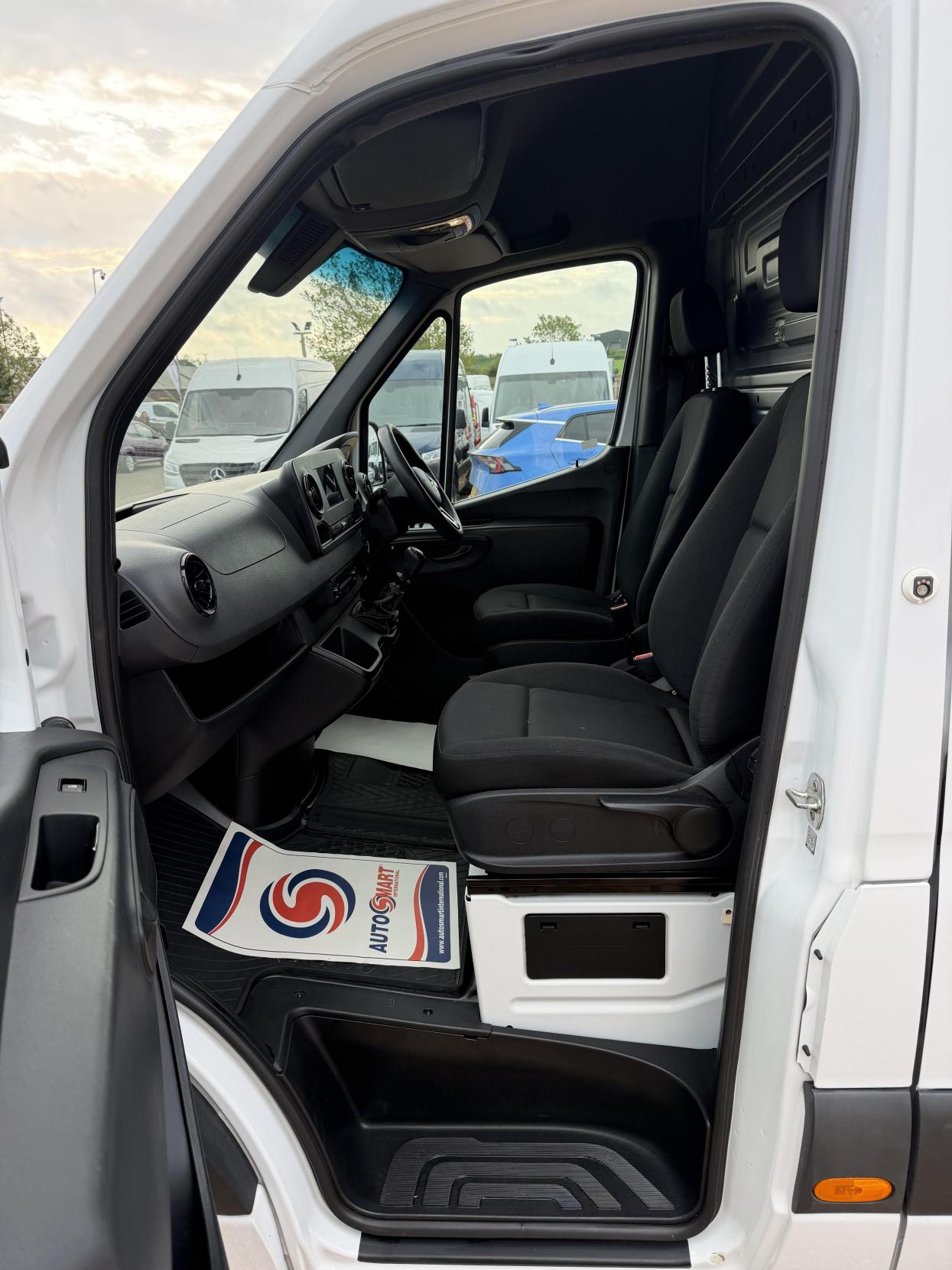 2020 Mercedes-Benz Sprinter 2.1 311 CDI Panel Van 5dr Diesel Manual RWD L3 H2 Euro 6 (114 ps) - Thumbnail 30