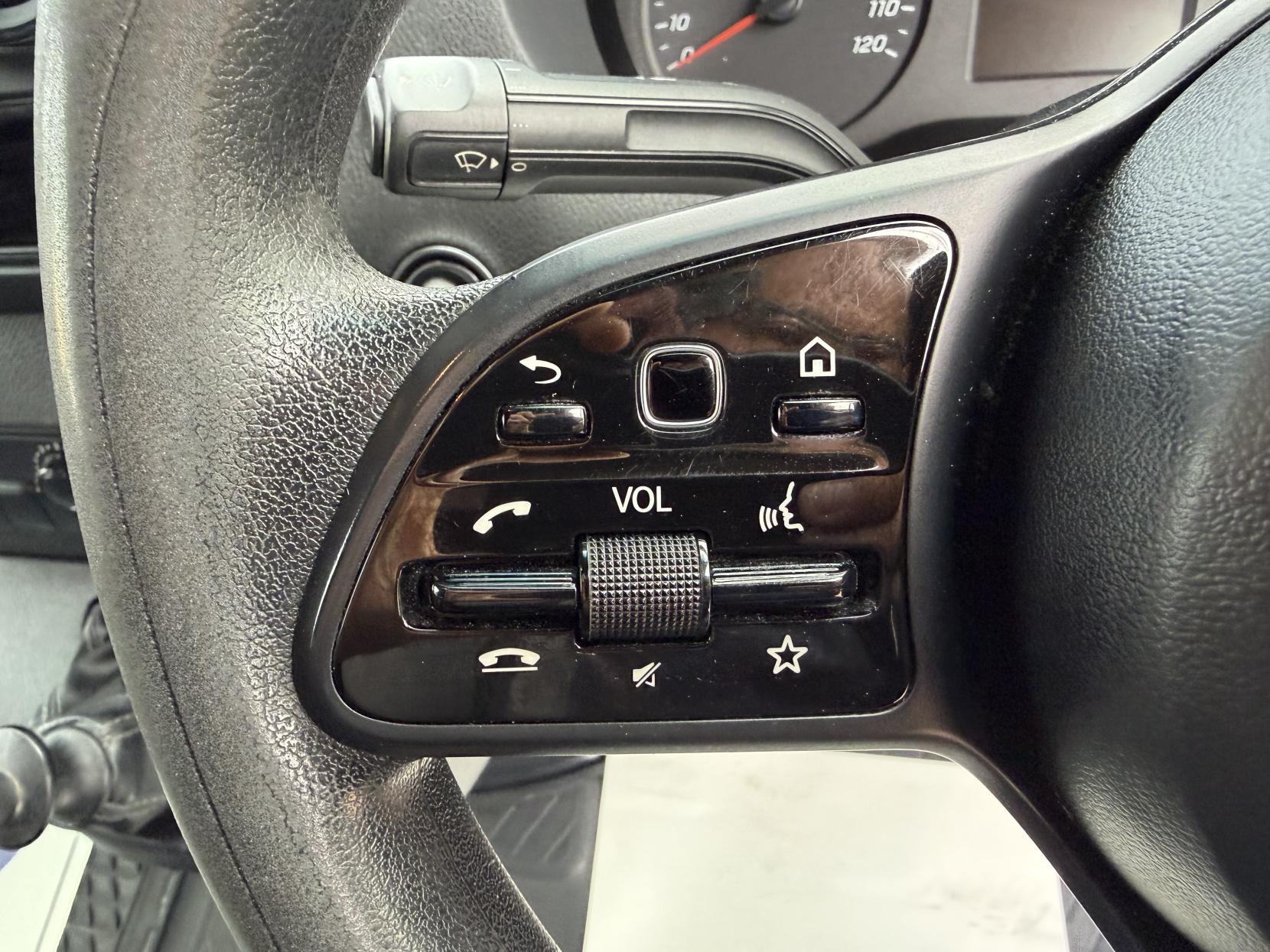 2020 Mercedes-Benz Sprinter 2.1 311 CDI Panel Van 5dr Diesel Manual RWD L3 H2 Euro 6 (114 ps) - Thumbnail 17