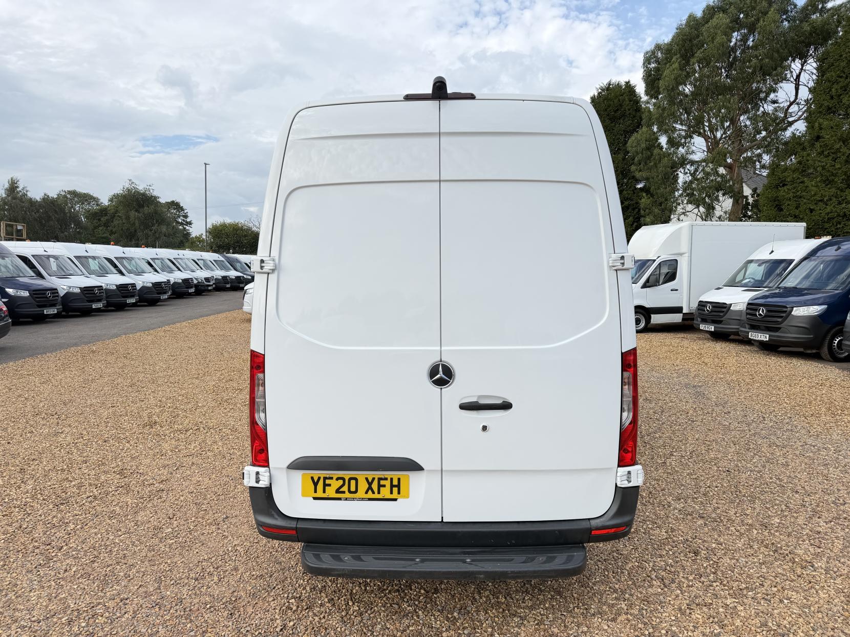 2020 Mercedes-Benz Sprinter 2.1 311 CDI Panel Van 5dr Diesel Manual RWD L3 H2 Euro 6 (114 ps) - Thumbnail 10
