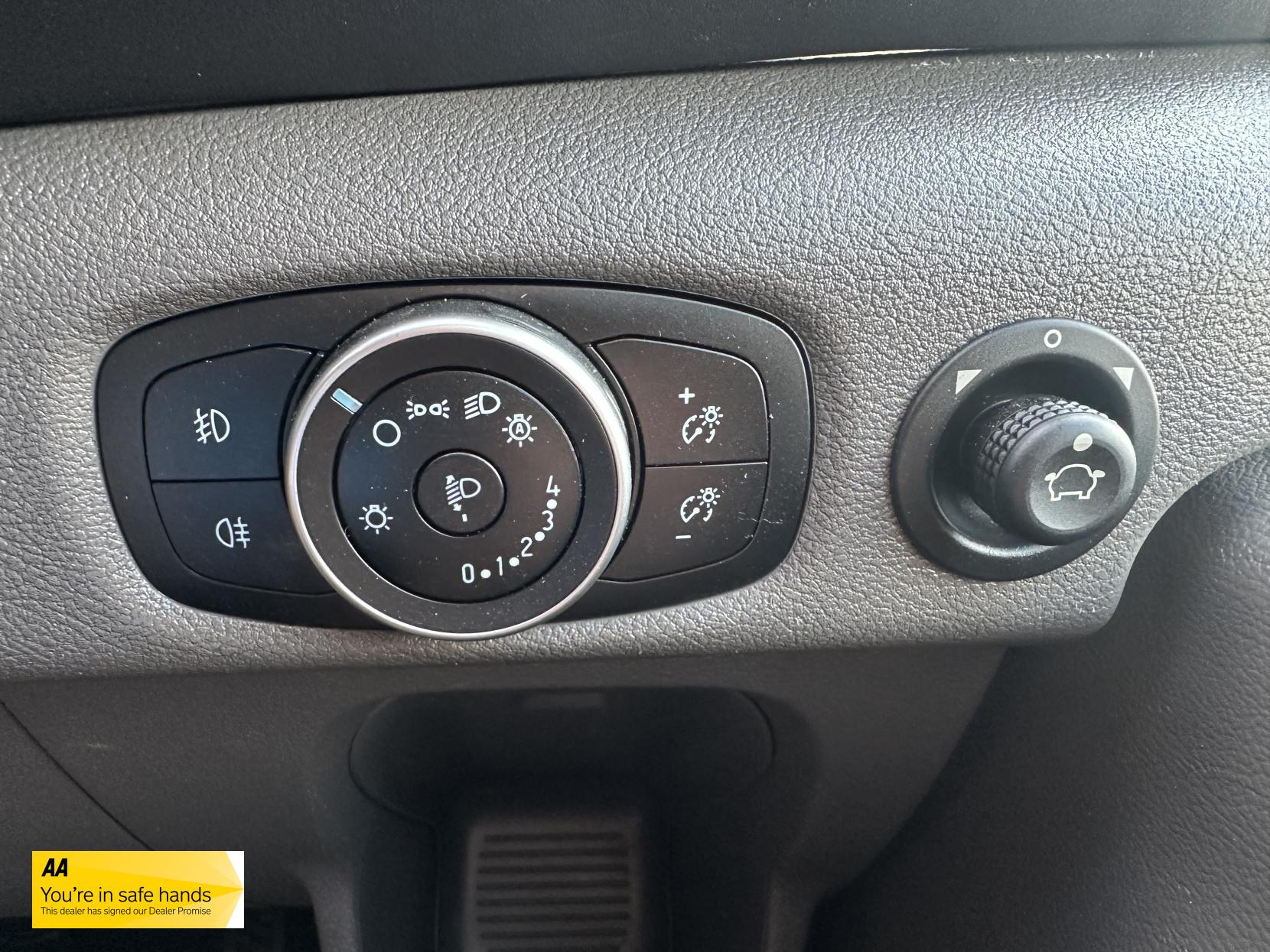 Ford Transit 2.0 290 EcoBlue Trend Panel Van 5dr Diesel Manual FWD L2 H2 Euro 6 (s/s) (130 ps)