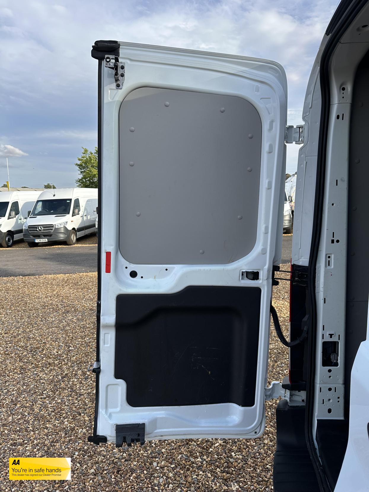 Ford Transit 2.0 290 EcoBlue Trend Panel Van 5dr Diesel Manual FWD L2 H2 Euro 6 (s/s) (130 ps)