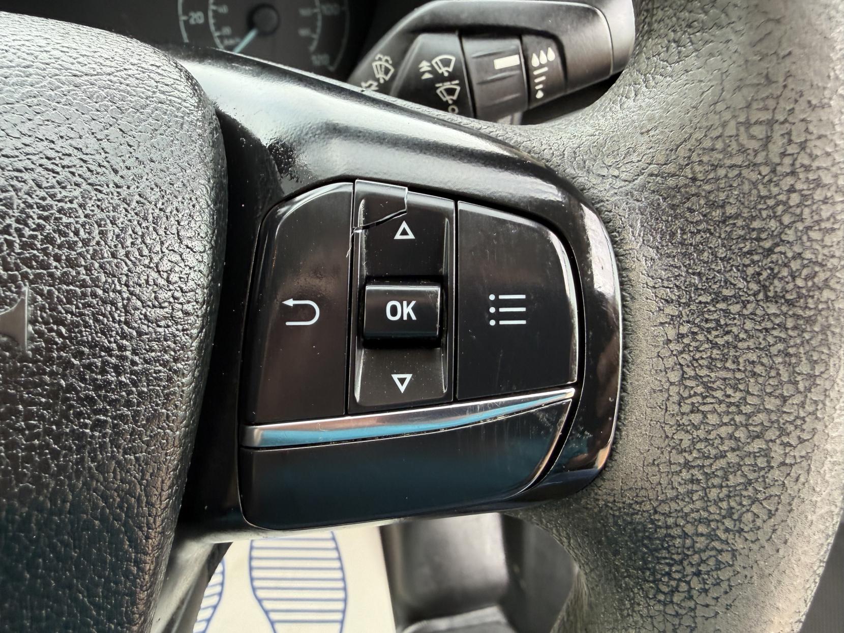 2022 Ford Transit 2.0 350 EcoBlue Leader Panel Van 5dr Diesel Manual FWD L3 H3 Euro 6 (s/s) (130 ps) - Thumbnail 38