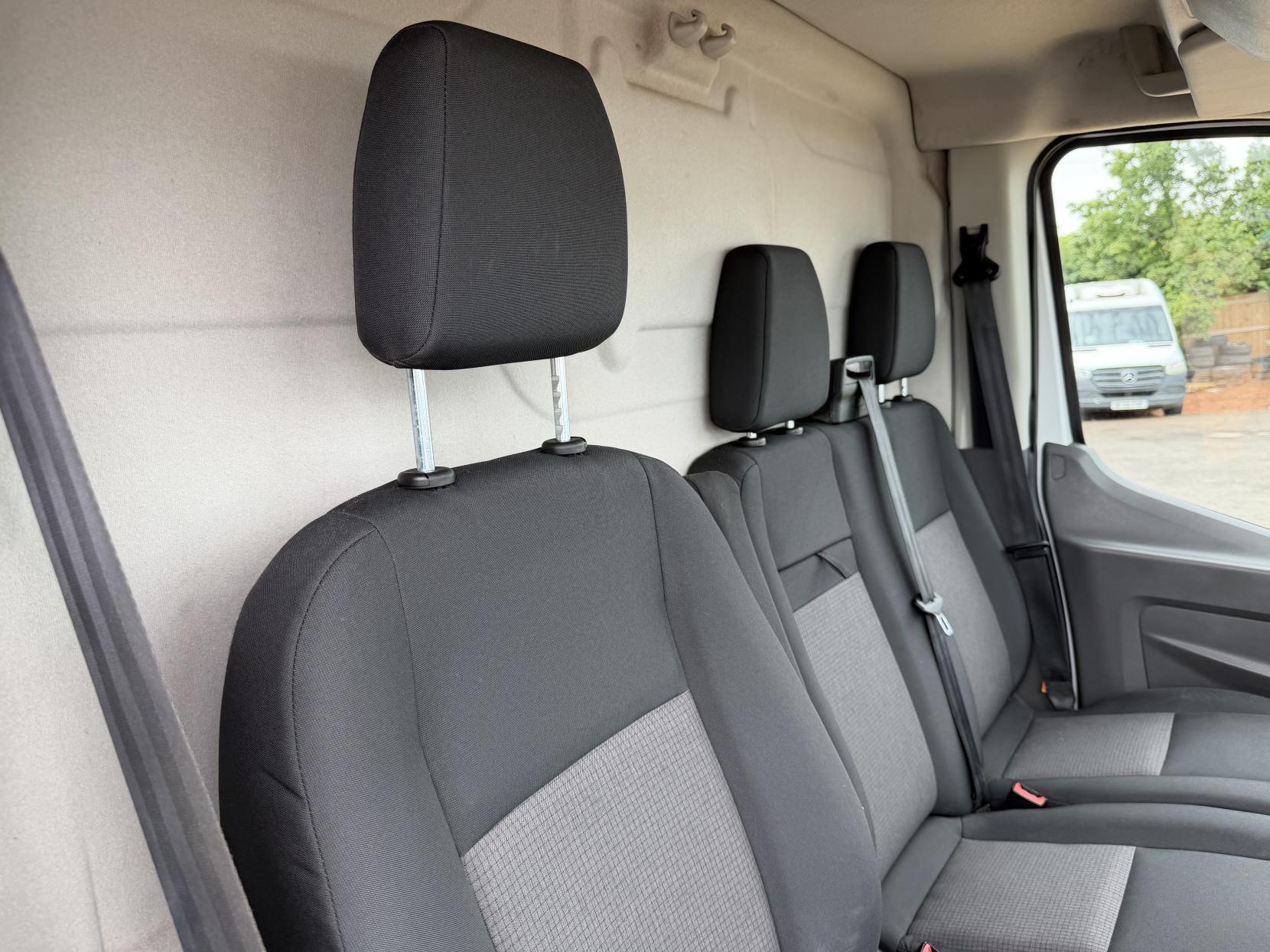 2022 Ford Transit 2.0 350 EcoBlue Leader Panel Van 5dr Diesel Manual FWD L3 H3 Euro 6 (s/s) (130 ps) - Thumbnail 14