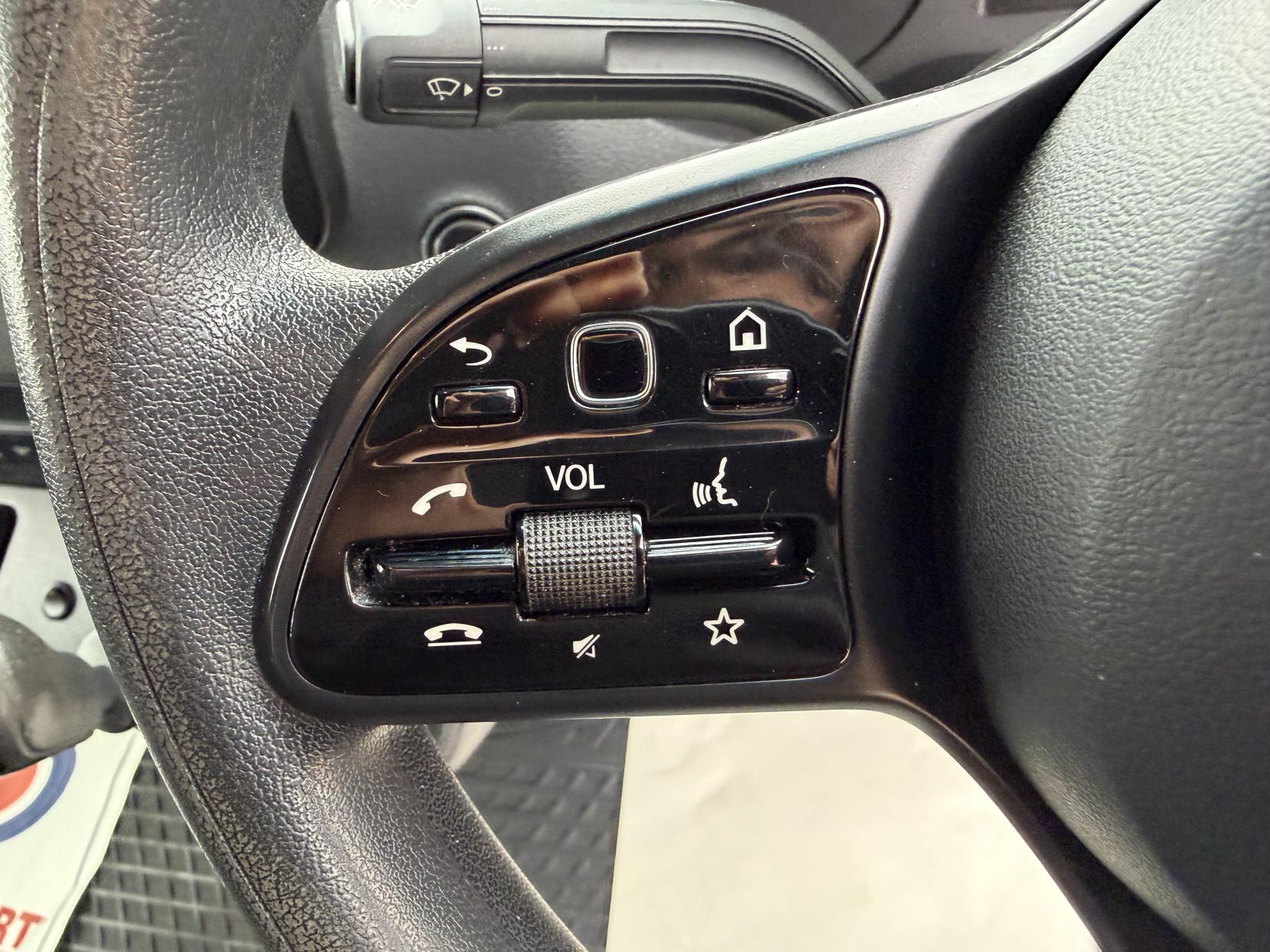 2021 Mercedes-Benz Sprinter 2.1 314 CDI Progressive Panel Van 5dr Diesel Manual FWD L2 H2 Euro 6 (s/s) (143 ps) - Thumbnail 17