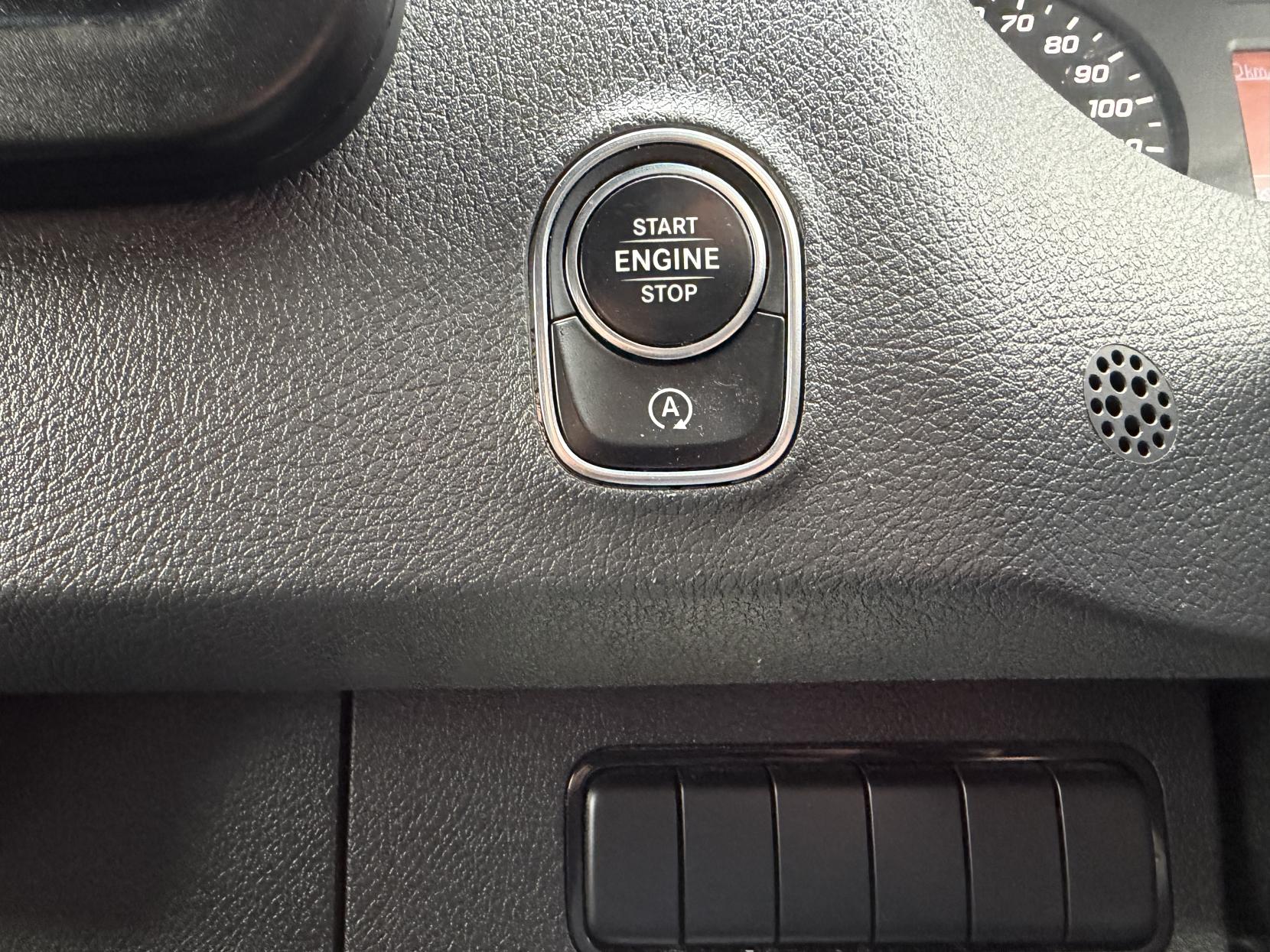 2021 Mercedes-Benz Sprinter 2.1 314 CDI Progressive Panel Van 5dr Diesel Manual FWD L2 H2 Euro 6 (s/s) (143 ps) - Thumbnail 28