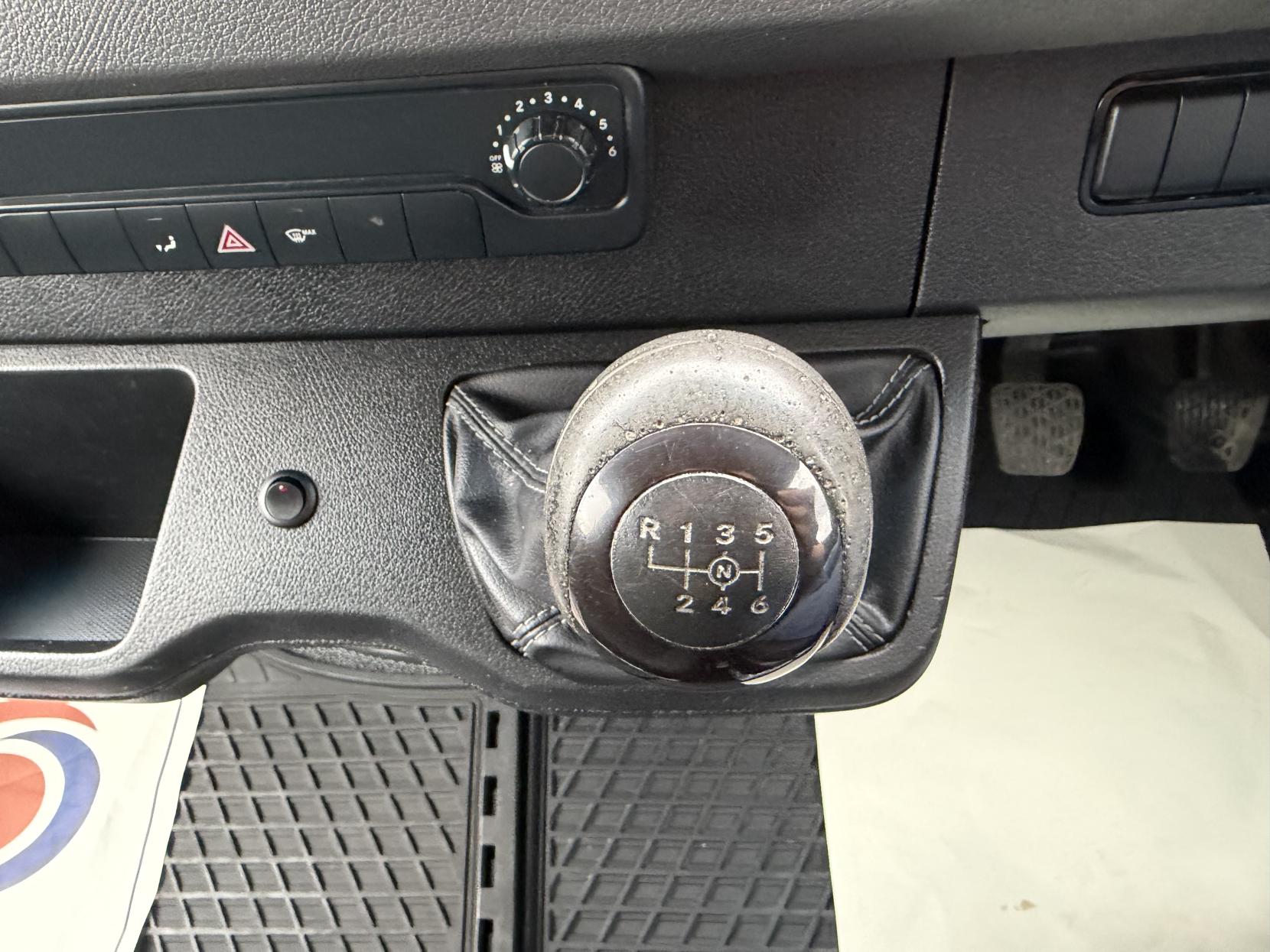 2021 Mercedes-Benz Sprinter 2.1 314 CDI Progressive Panel Van 5dr Diesel Manual FWD L2 H2 Euro 6 (s/s) (143 ps) - Thumbnail 24