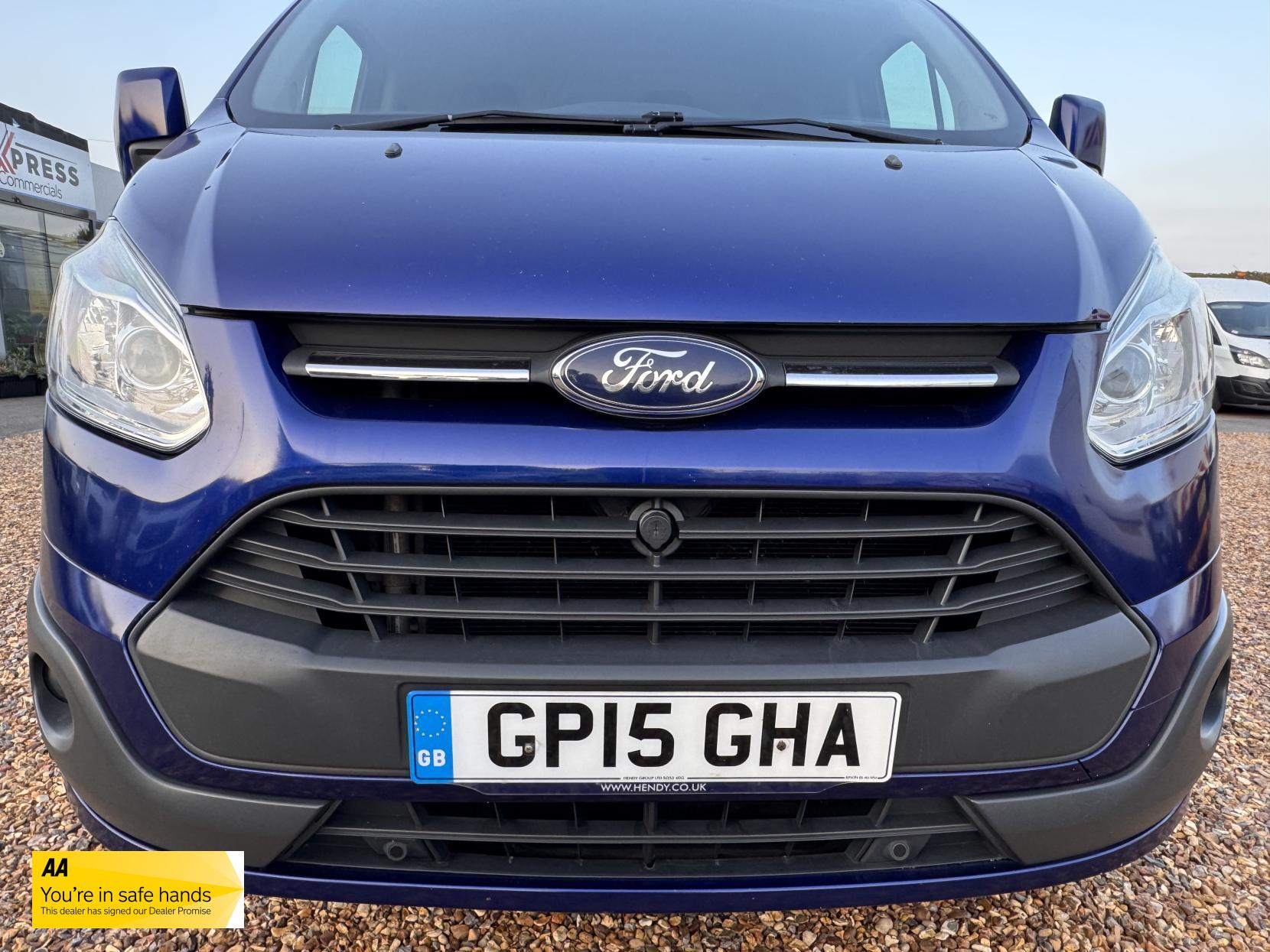 Ford Transit Custom 2.2 TDCi 290 Limited Panel Van 5dr Diesel Manual L1 H1 (186 g/km, 123 bhp)