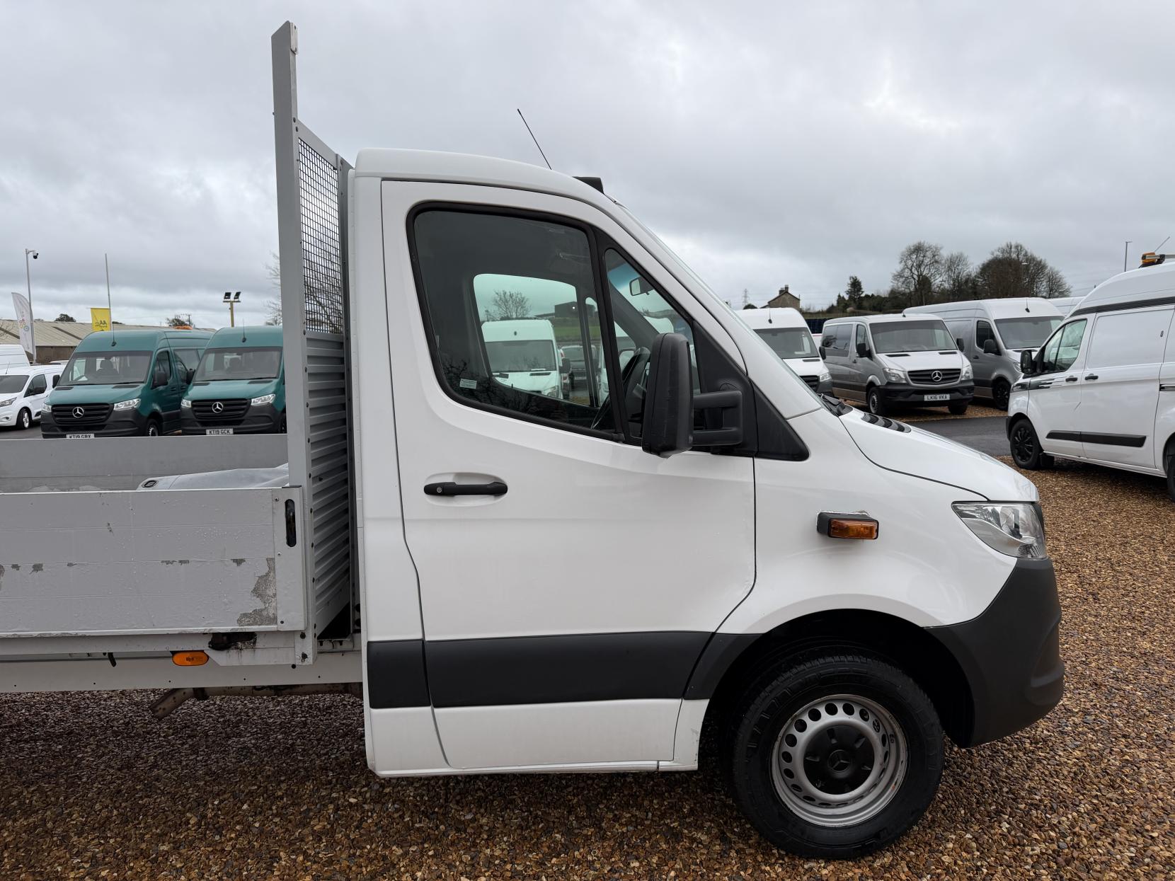 Mercedes-Benz Sprinter 2.1 314 CDI Dropside 2dr Diesel Manual RWD L3 Euro 6 (s/s) (143 ps)