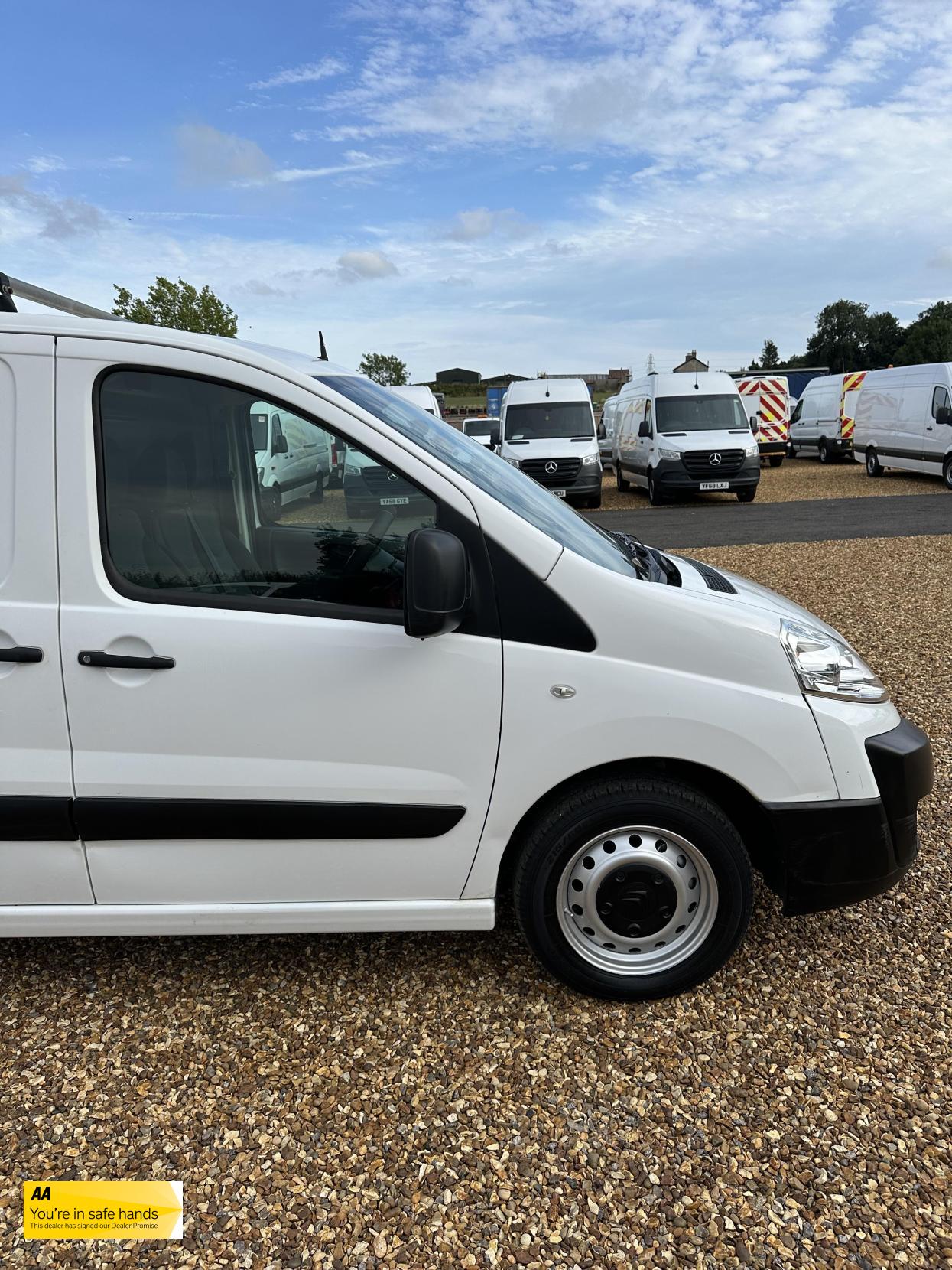 Citroen Dispatch 1.6 1200 HDi Panel Van 5dr Diesel Manual FWD L2 H1 (177 g/km, 90 bhp)
