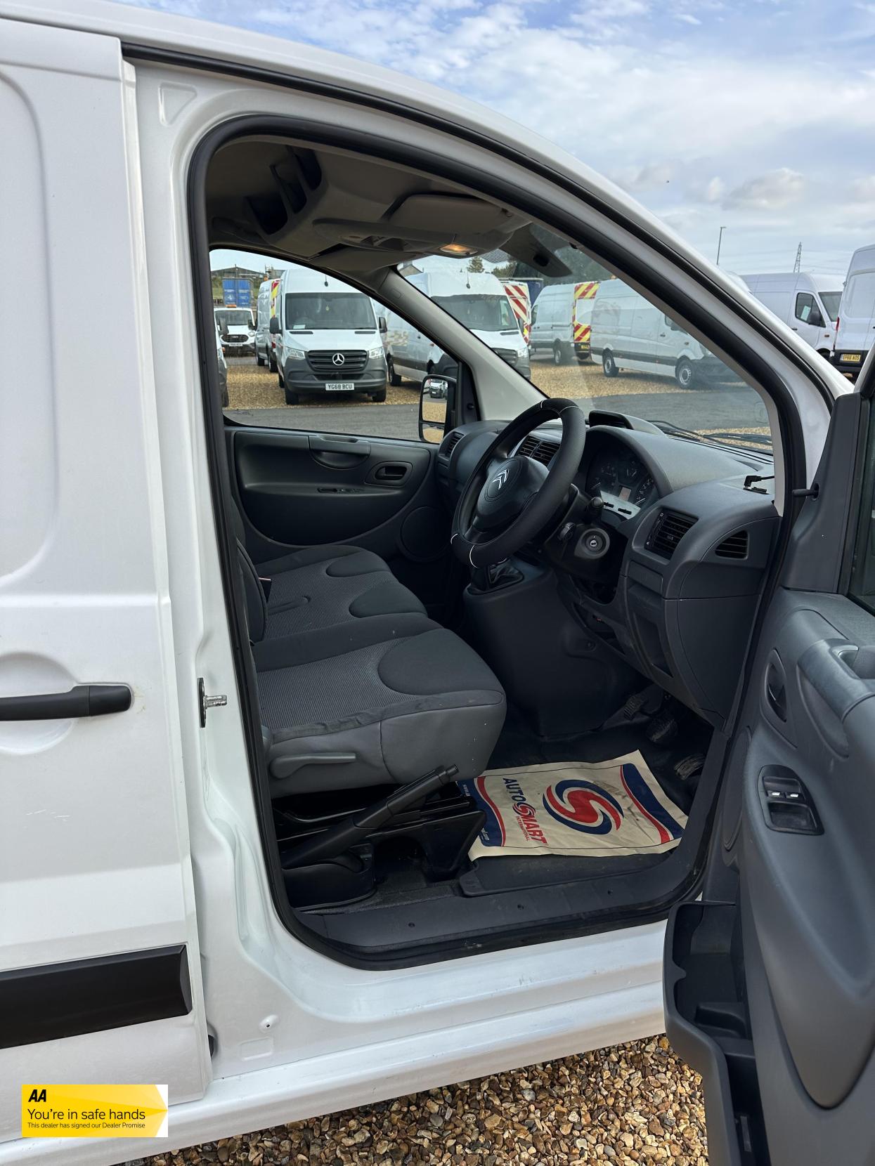Citroen Dispatch 1.6 1200 HDi Panel Van 5dr Diesel Manual FWD L2 H1 (177 g/km, 90 bhp)