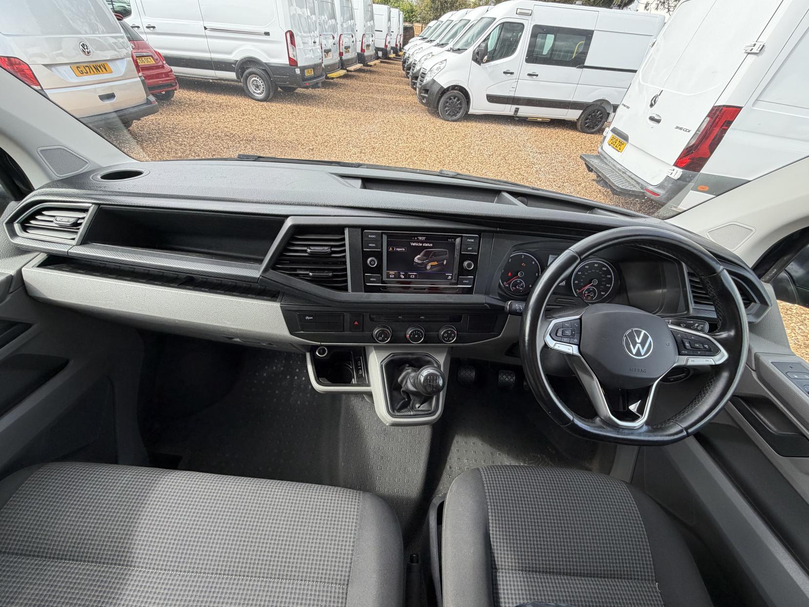 Volkswagen Transporter 2.0 TDI T28 Startline Panel Van 5dr Diesel Manual FWD SWB Euro 6 (s/s) (110 ps)