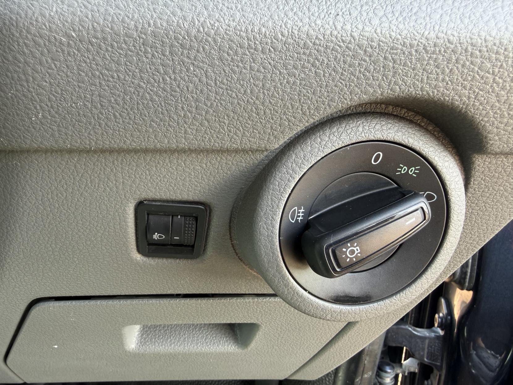 Volkswagen Transporter 2.0 TDI T28 Startline Panel Van 5dr Diesel Manual FWD SWB Euro 6 (s/s) (110 ps)