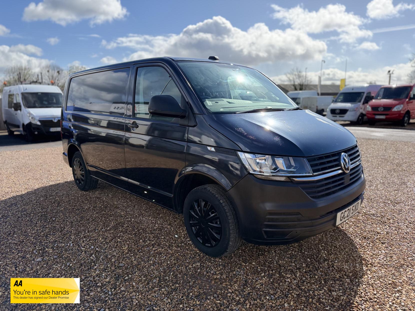 Volkswagen Transporter 2.0 TDI T28 Startline Panel Van 5dr Diesel Manual FWD SWB Euro 6 (s/s) (110 ps)