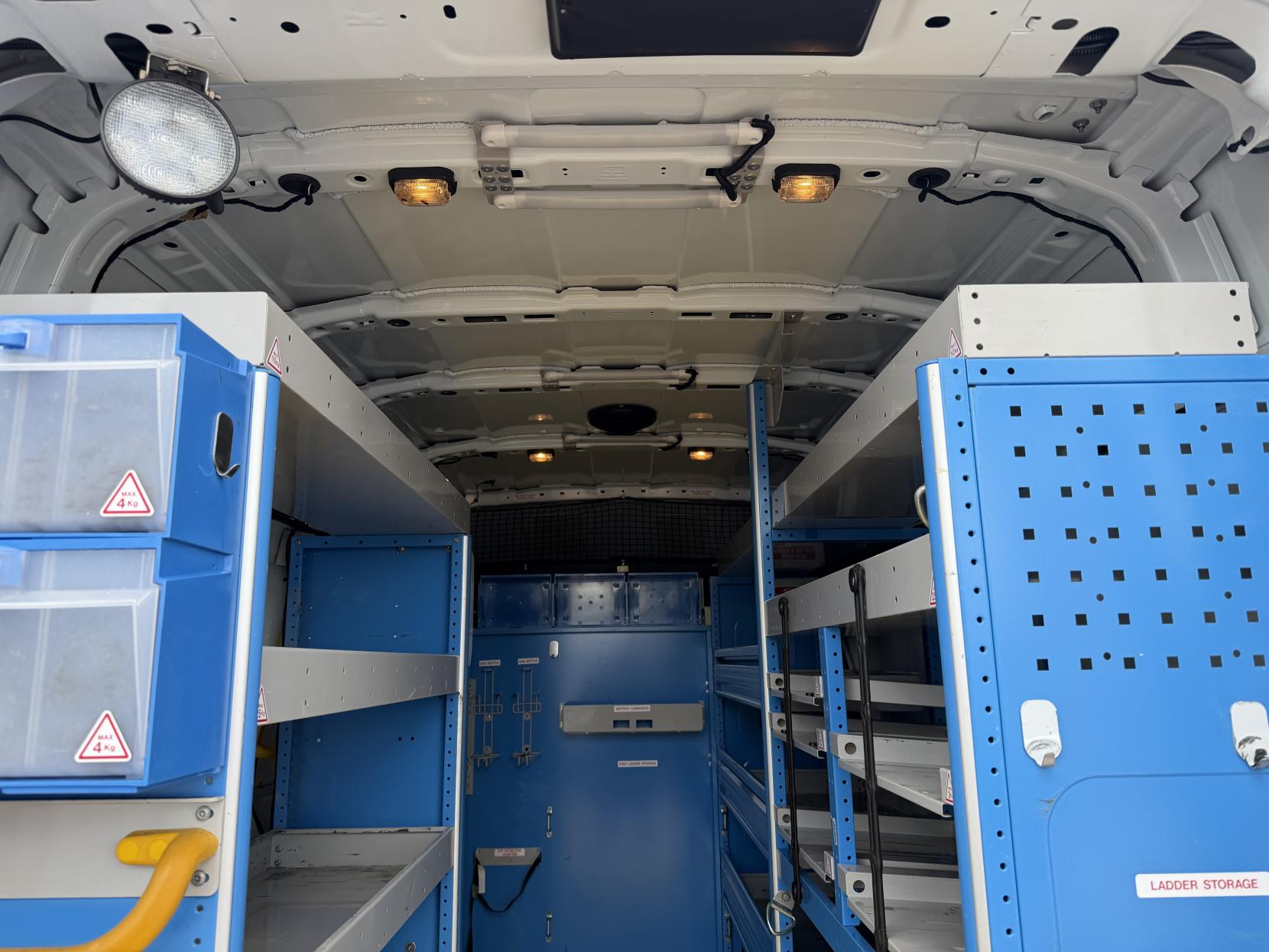 2019 Ford Transit Custom 2.0 320 EcoBlue Panel Van 5dr Diesel Manual L2 H2 Euro 6 (130 ps) - Thumbnail 32