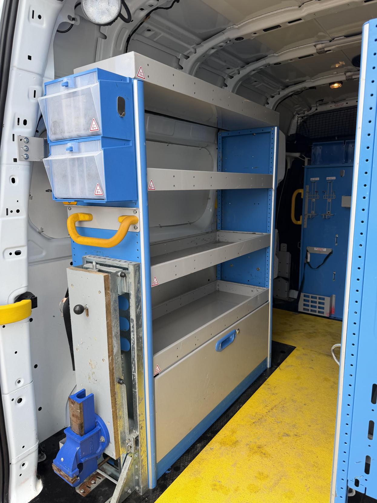 2019 Ford Transit Custom 2.0 320 EcoBlue Panel Van 5dr Diesel Manual L2 H2 Euro 6 (130 ps) - Thumbnail 28