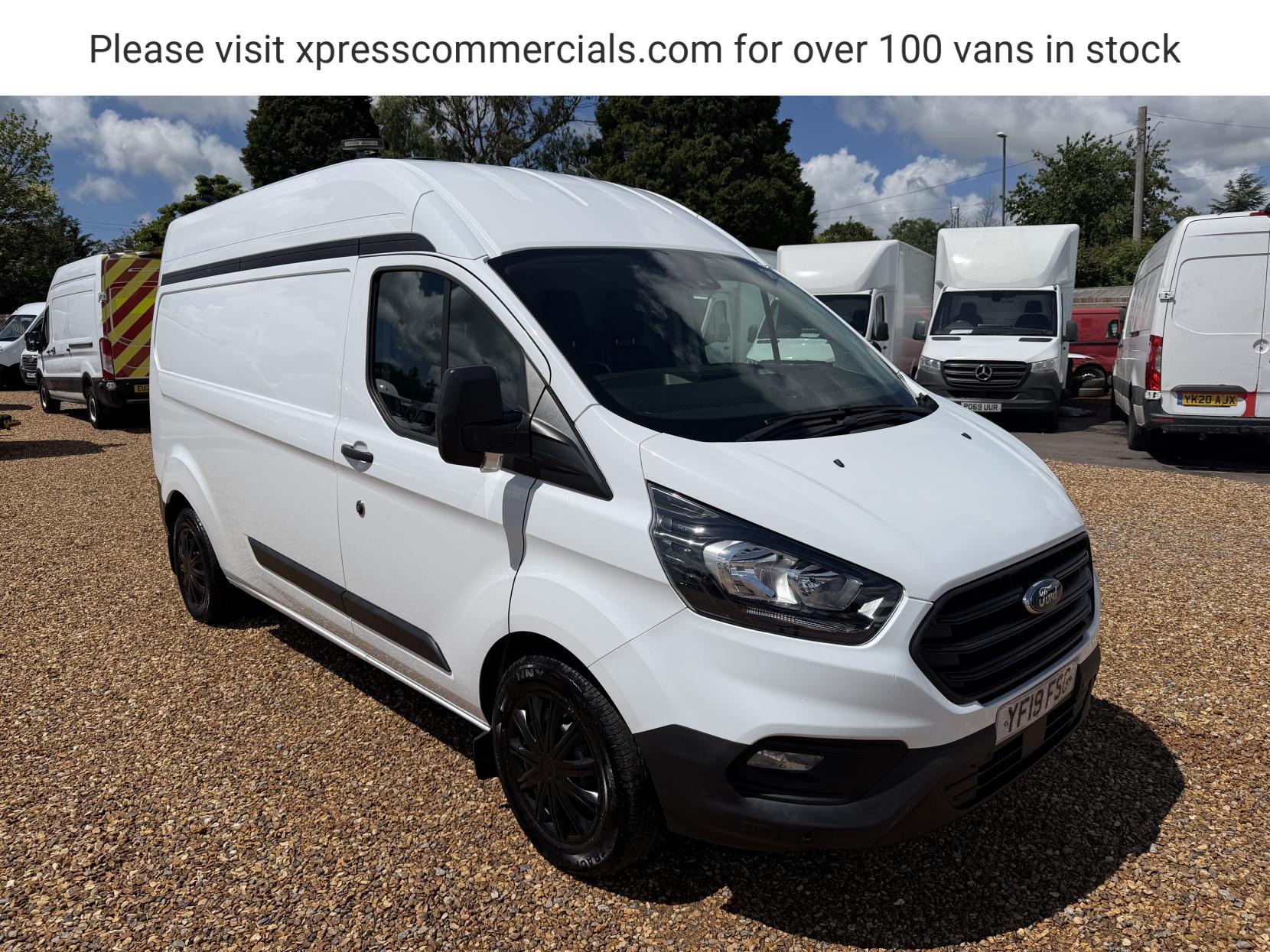 2019 Ford Transit Custom 2.0 320 EcoBlue Panel Van 5dr Diesel Manual L2 H2 Euro 6 (130 ps) - Thumbnail 5