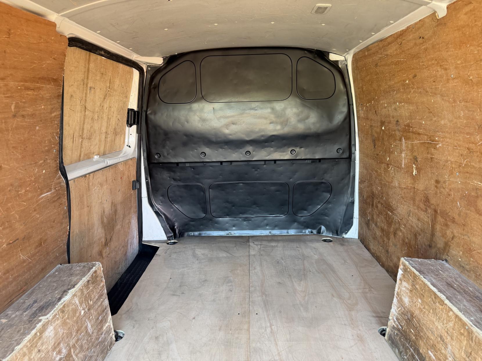 2021 Volkswagen Transporter 2.0 TDI T28 Startline Panel Van 5dr Diesel Manual FWD SWB Euro 6 (s/s) (110 ps) - Thumbnail 39
