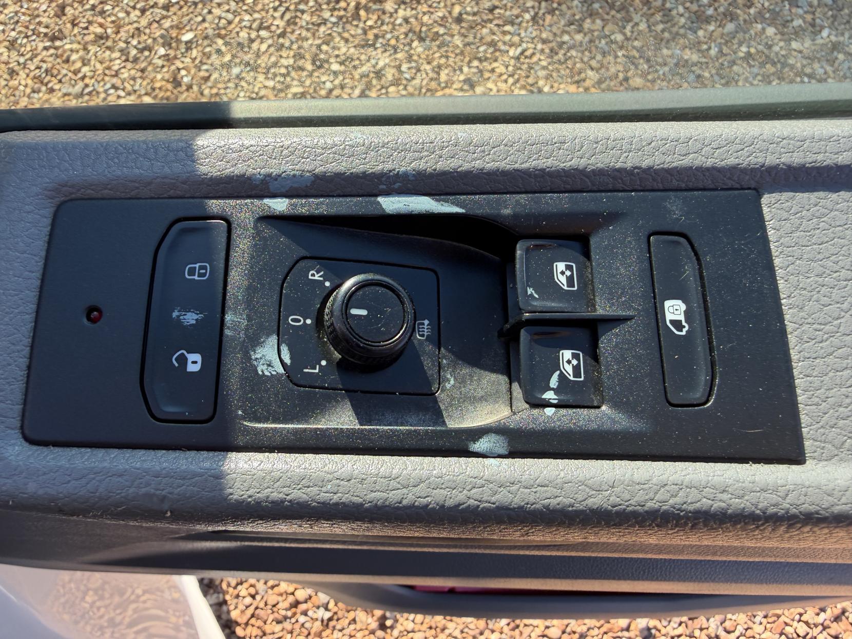 2021 Volkswagen Transporter 2.0 TDI T28 Startline Panel Van 5dr Diesel Manual FWD SWB Euro 6 (s/s) (110 ps) - Thumbnail 18