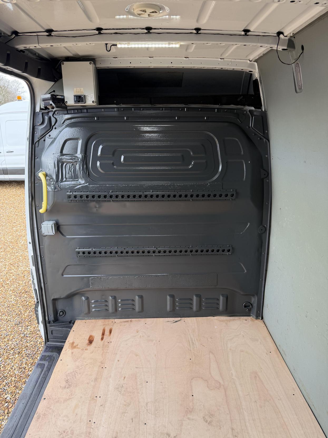 Mercedes-Benz Sprinter 2.1 316 CDI Panel Van 5dr Diesel Manual RWD L2 H2 Euro 6 (163 ps)