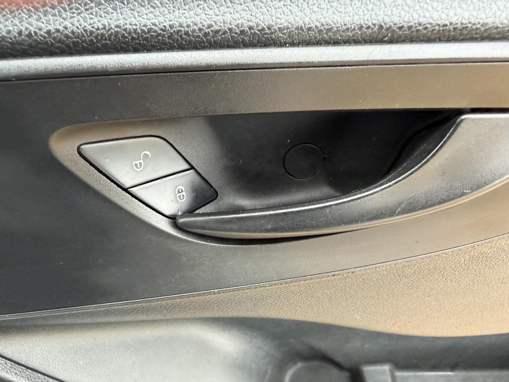 Mercedes-Benz Sprinter 2.1 316 CDI Panel Van 5dr Diesel Manual RWD L2 H2 Euro 6 (163 ps)