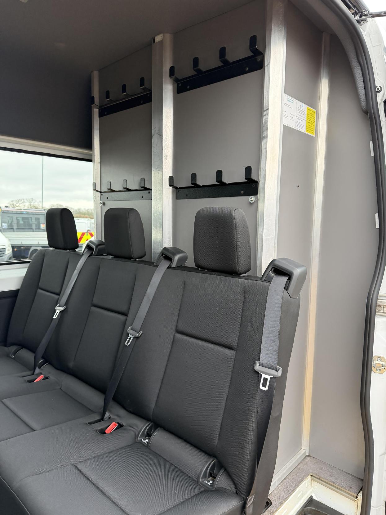 Mercedes-Benz Sprinter 2.0 315 CDI Progressive Panel Van 5dr Diesel G-Tronic RWD L2 H2 Euro 6 (s/s) (150 ps)